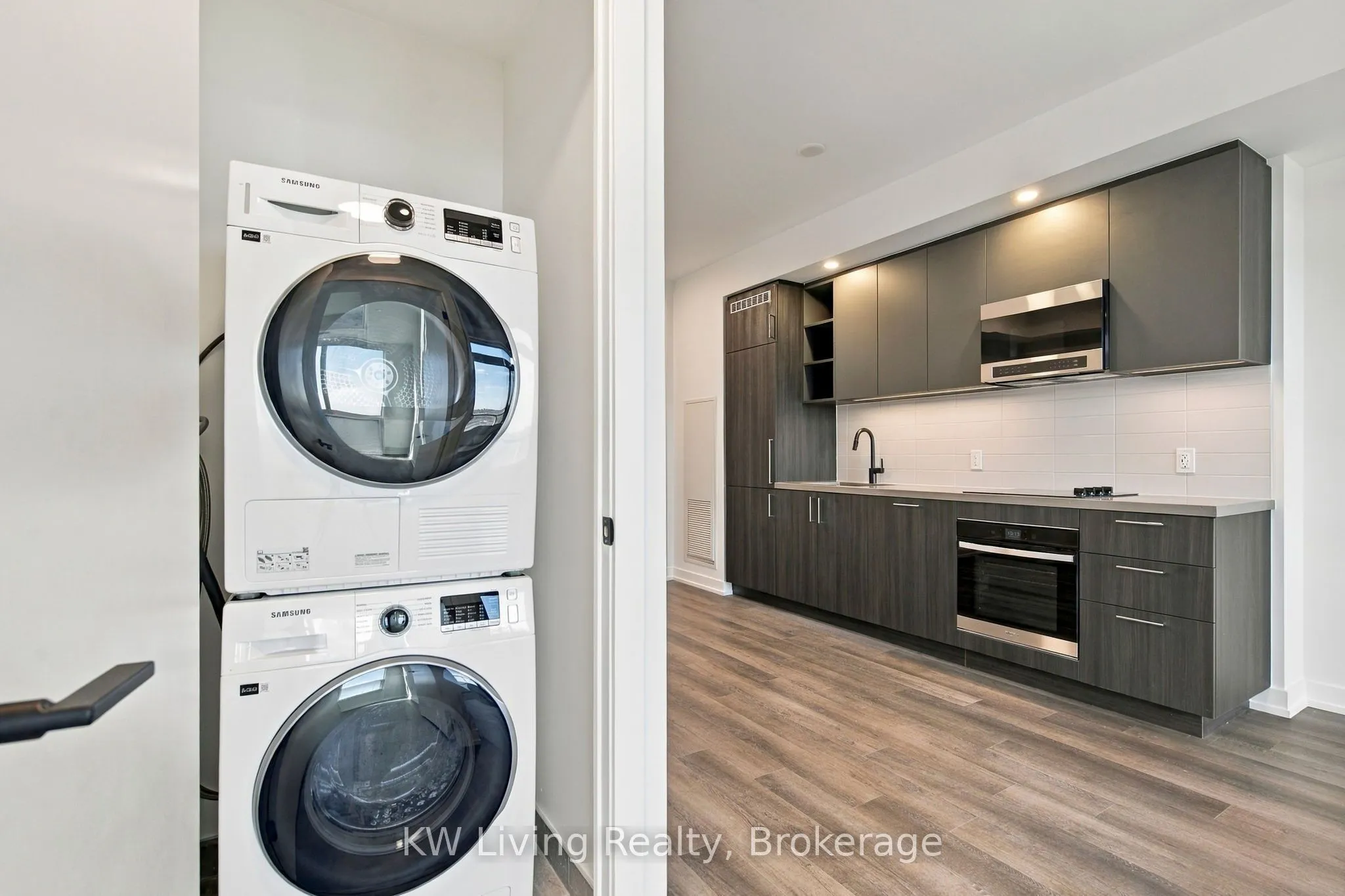 5 Meadowdale Road #1304