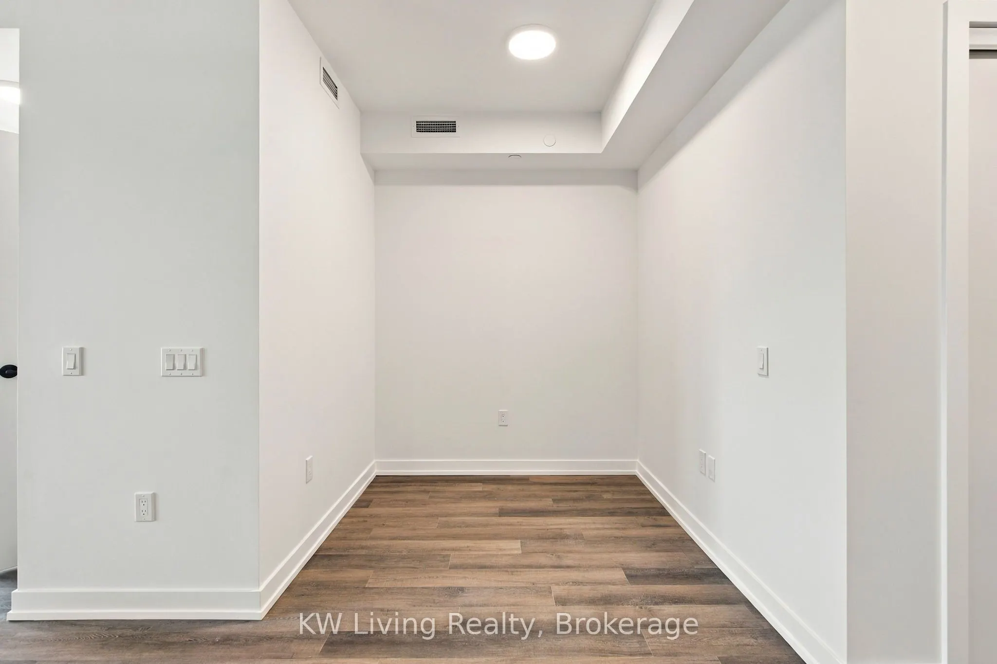 5 Meadowdale Road #1304