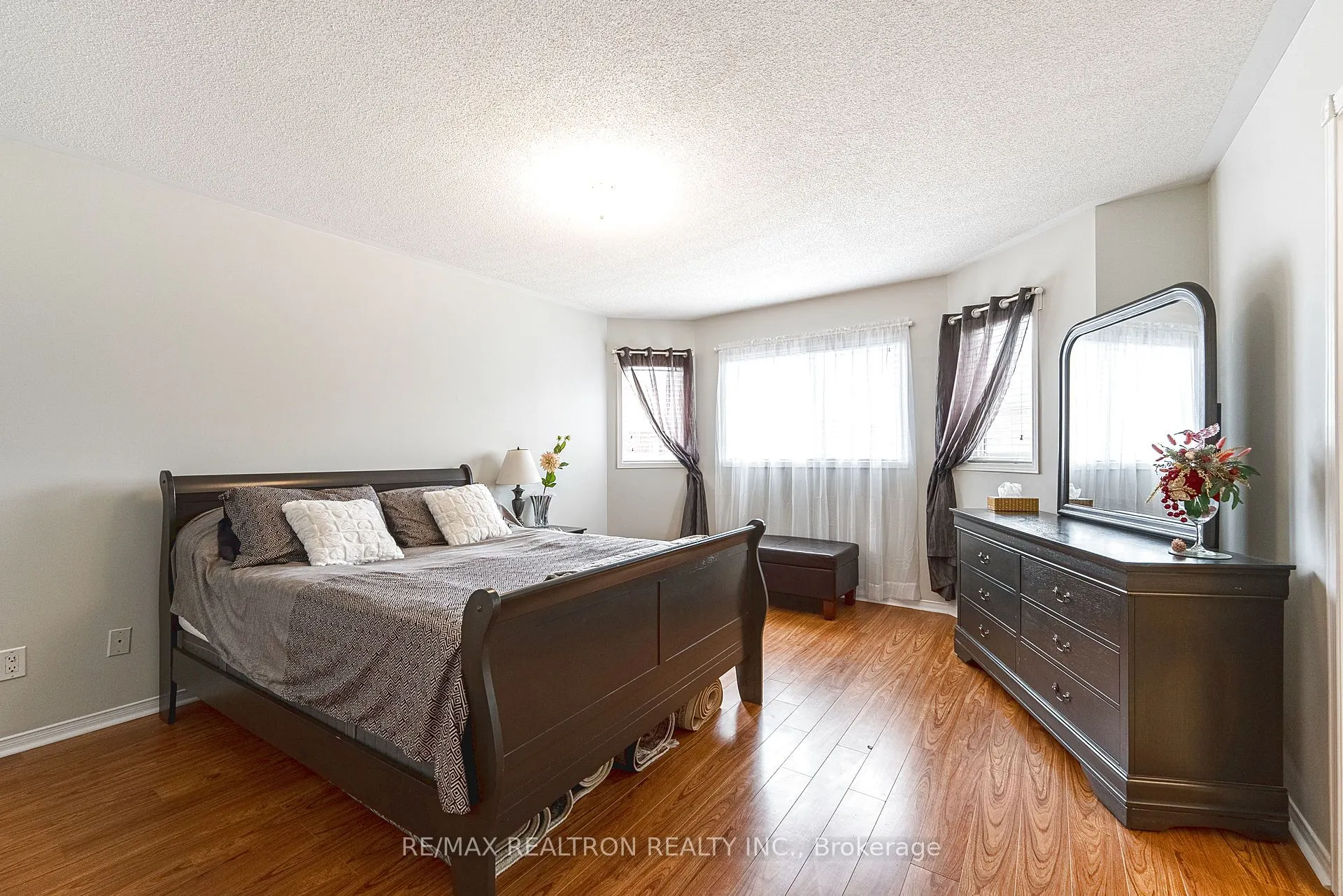 15 Brumstead Drive N