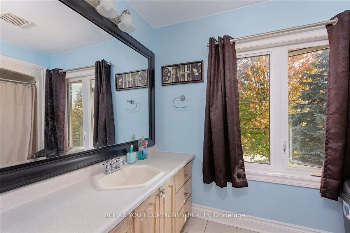 76 Riverglen Drive