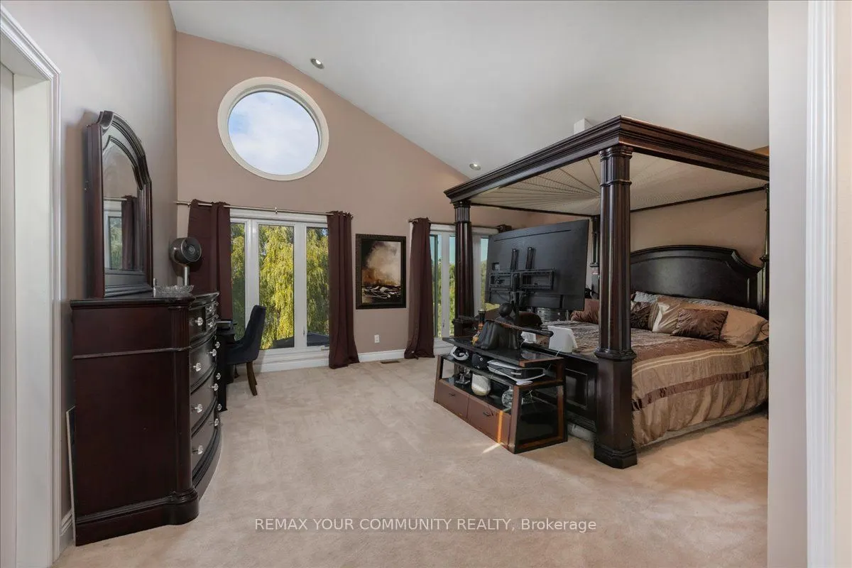 76 Riverglen Drive