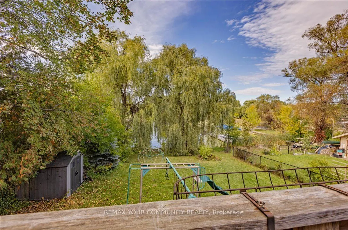 76 Riverglen Drive