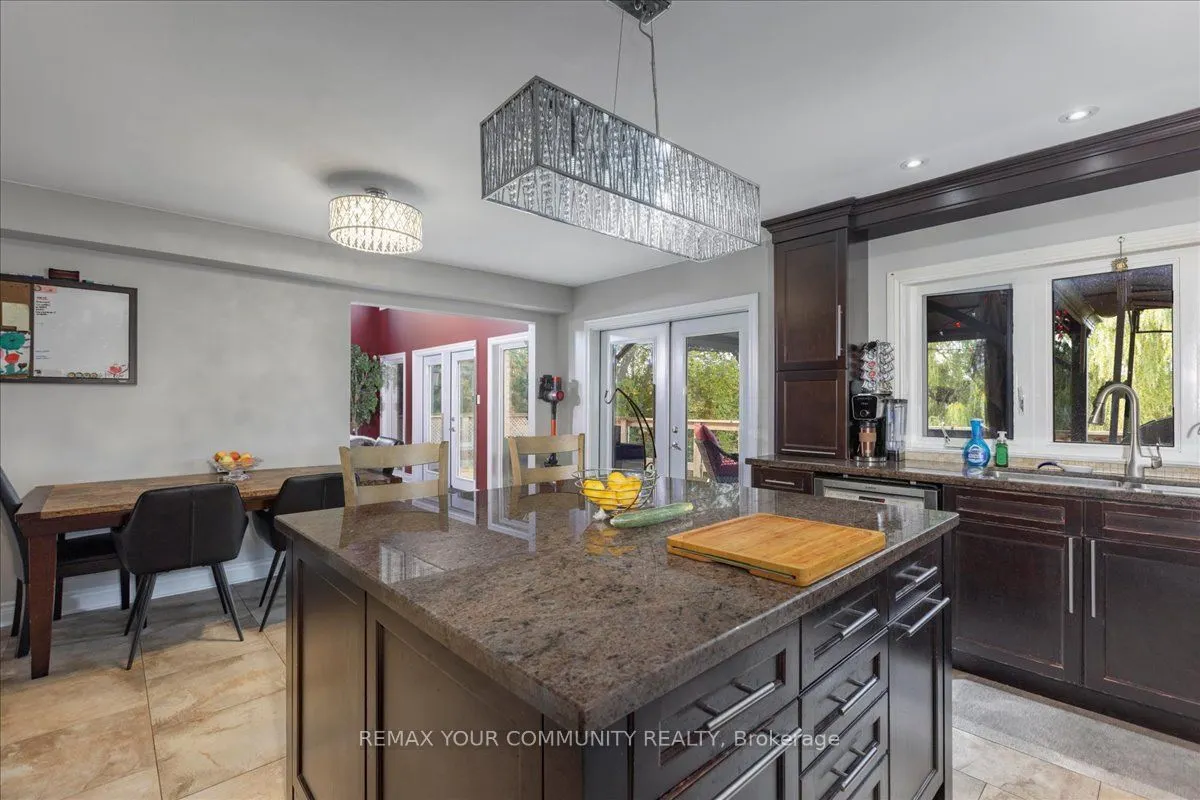 76 Riverglen Drive