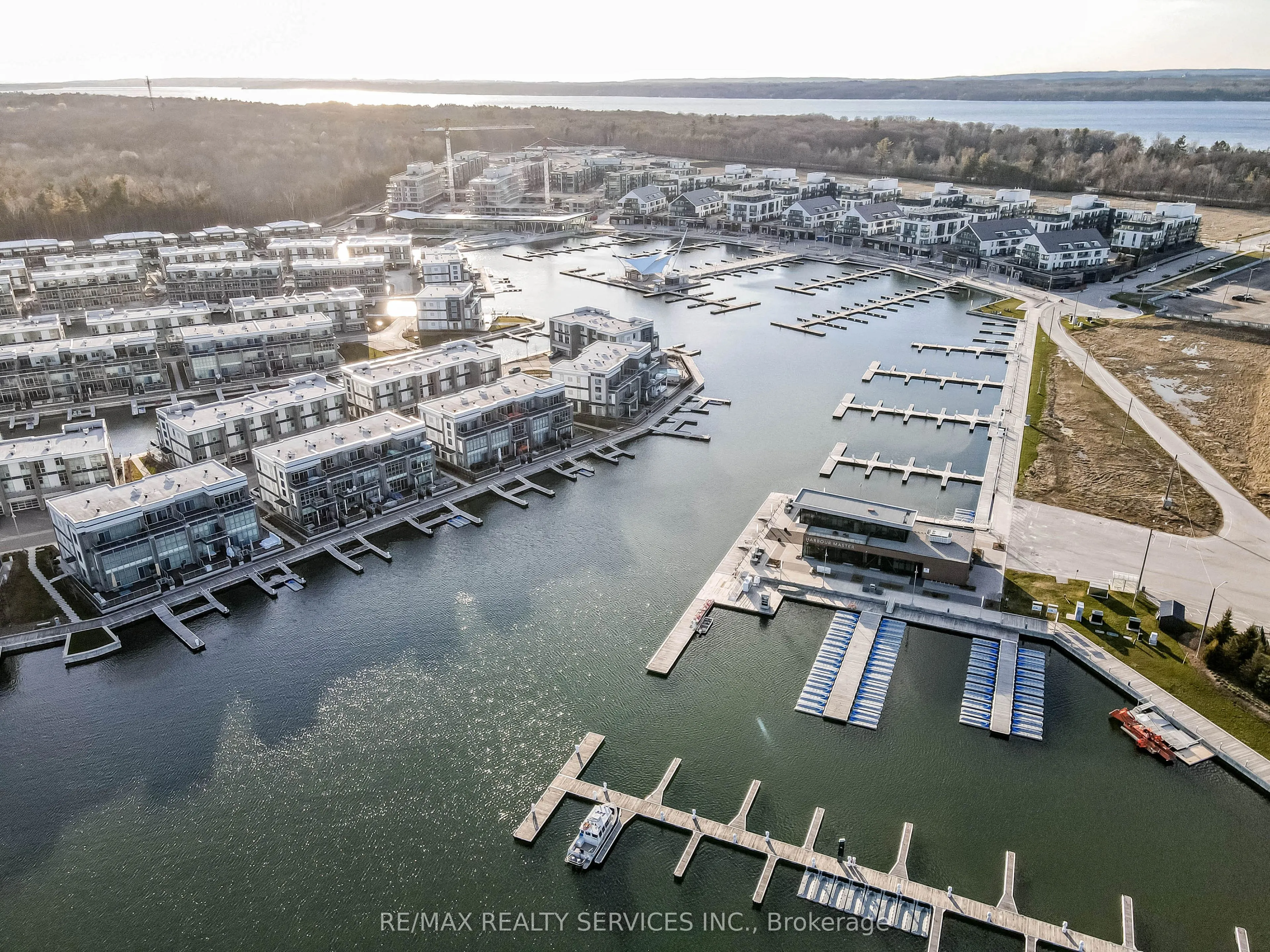 415 Sea Ray Avenue #403