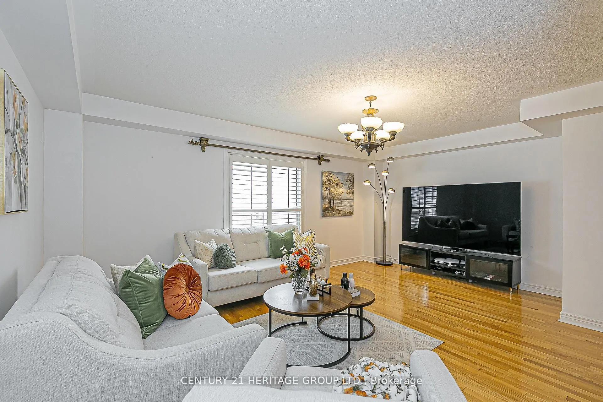 29 Eminence Road
