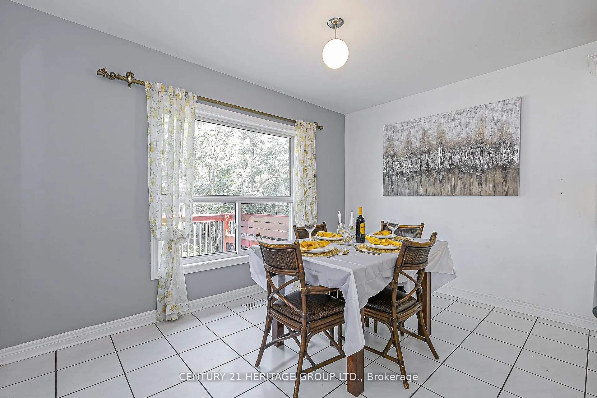 29 Eminence Road