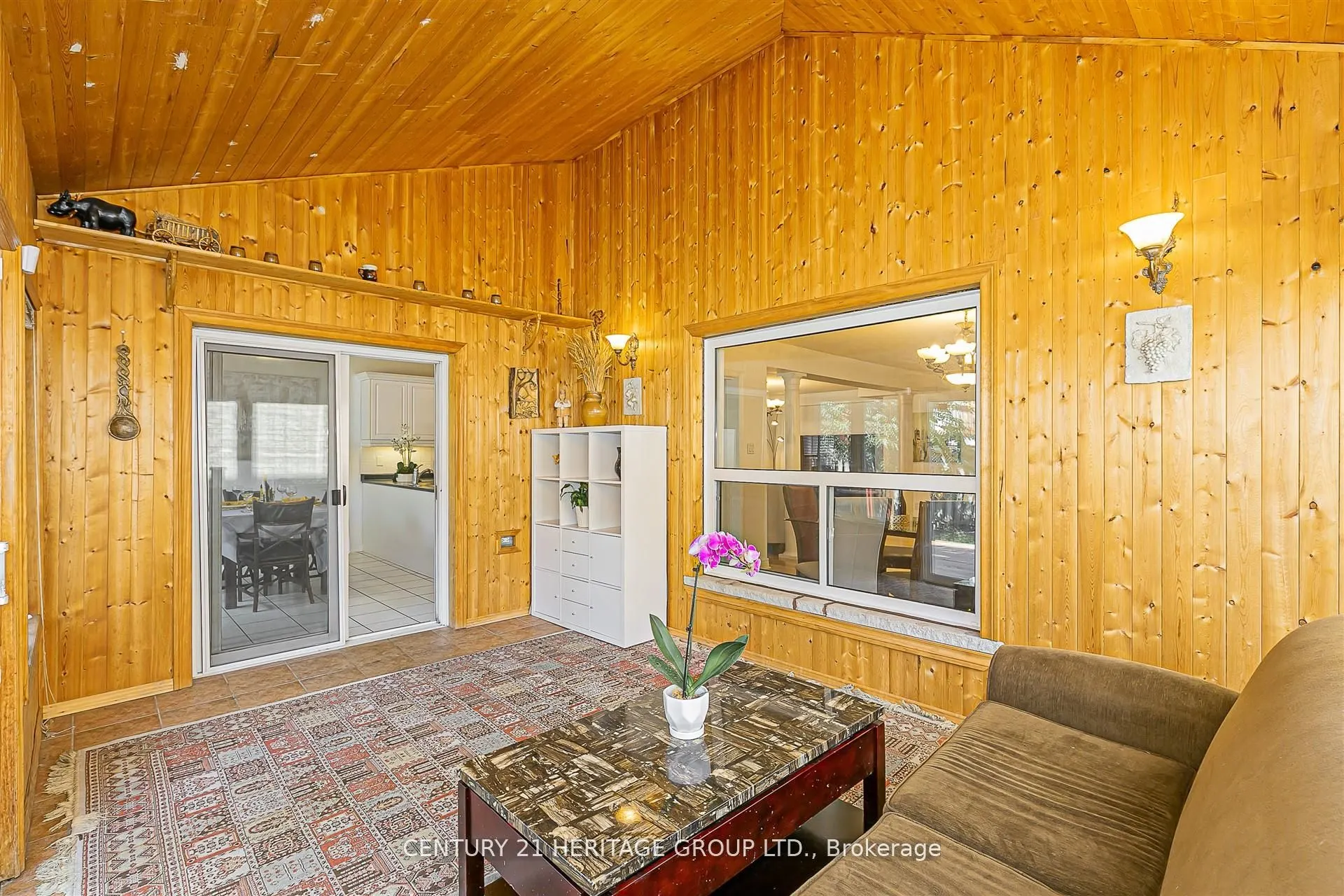 29 Eminence Road