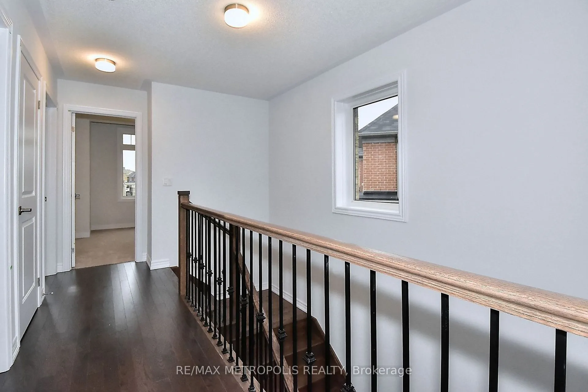 61 Seedling Crescent