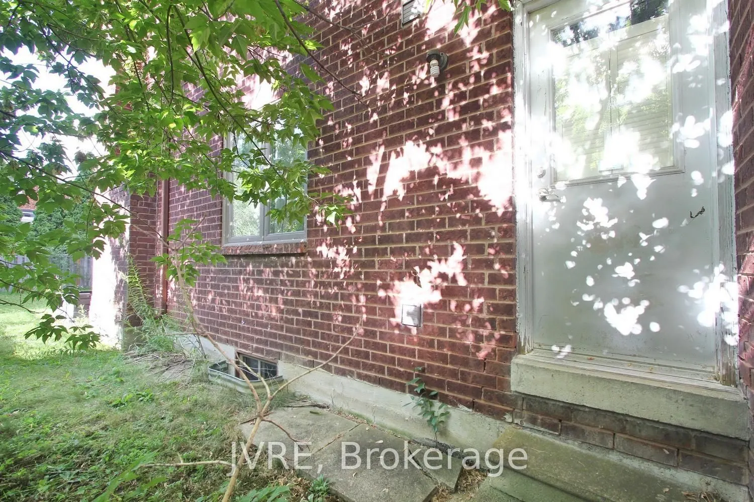 612 Elgin Mills Road W