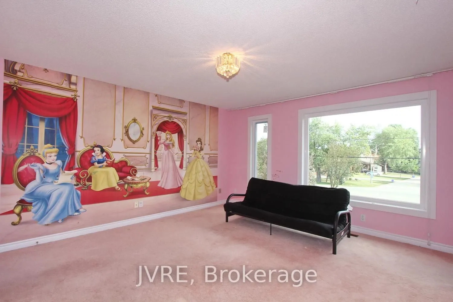 612 Elgin Mills Road W