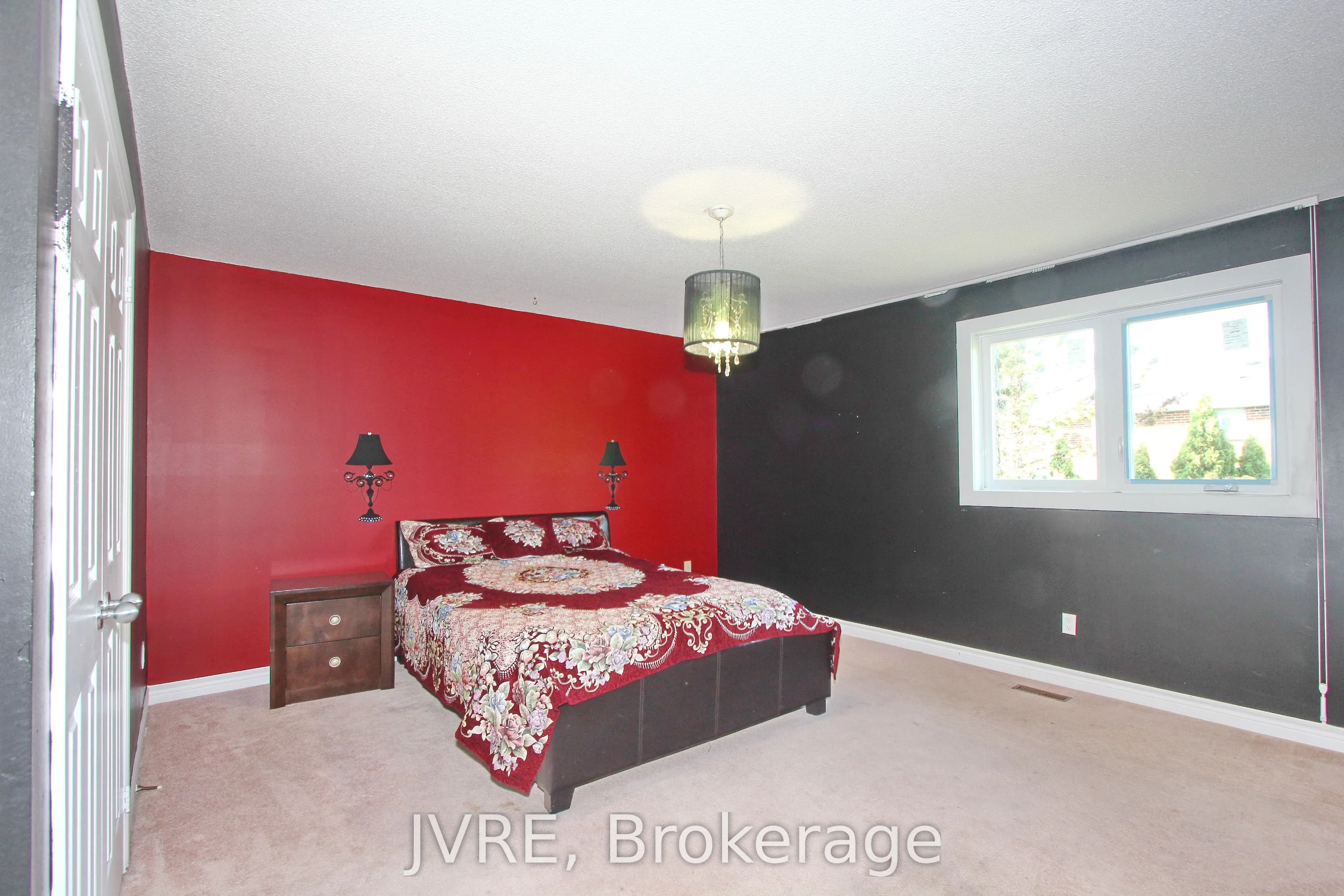 612 Elgin Mills Road W