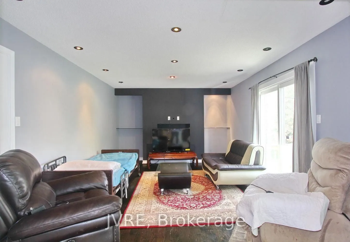 612 Elgin Mills Road W