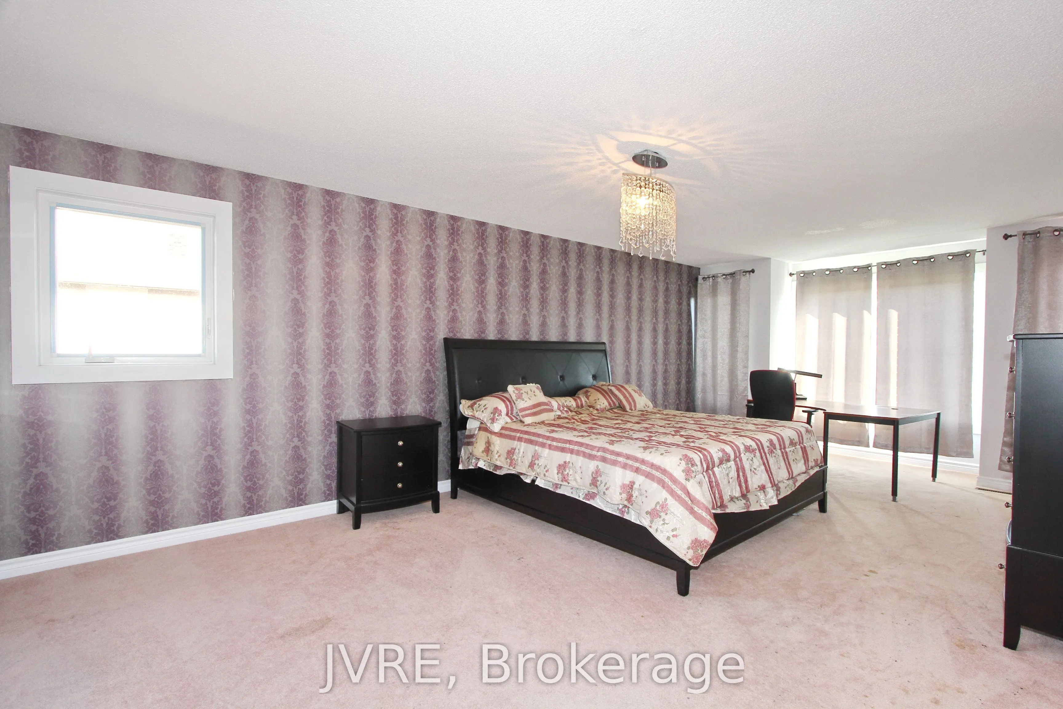 612 Elgin Mills Road W
