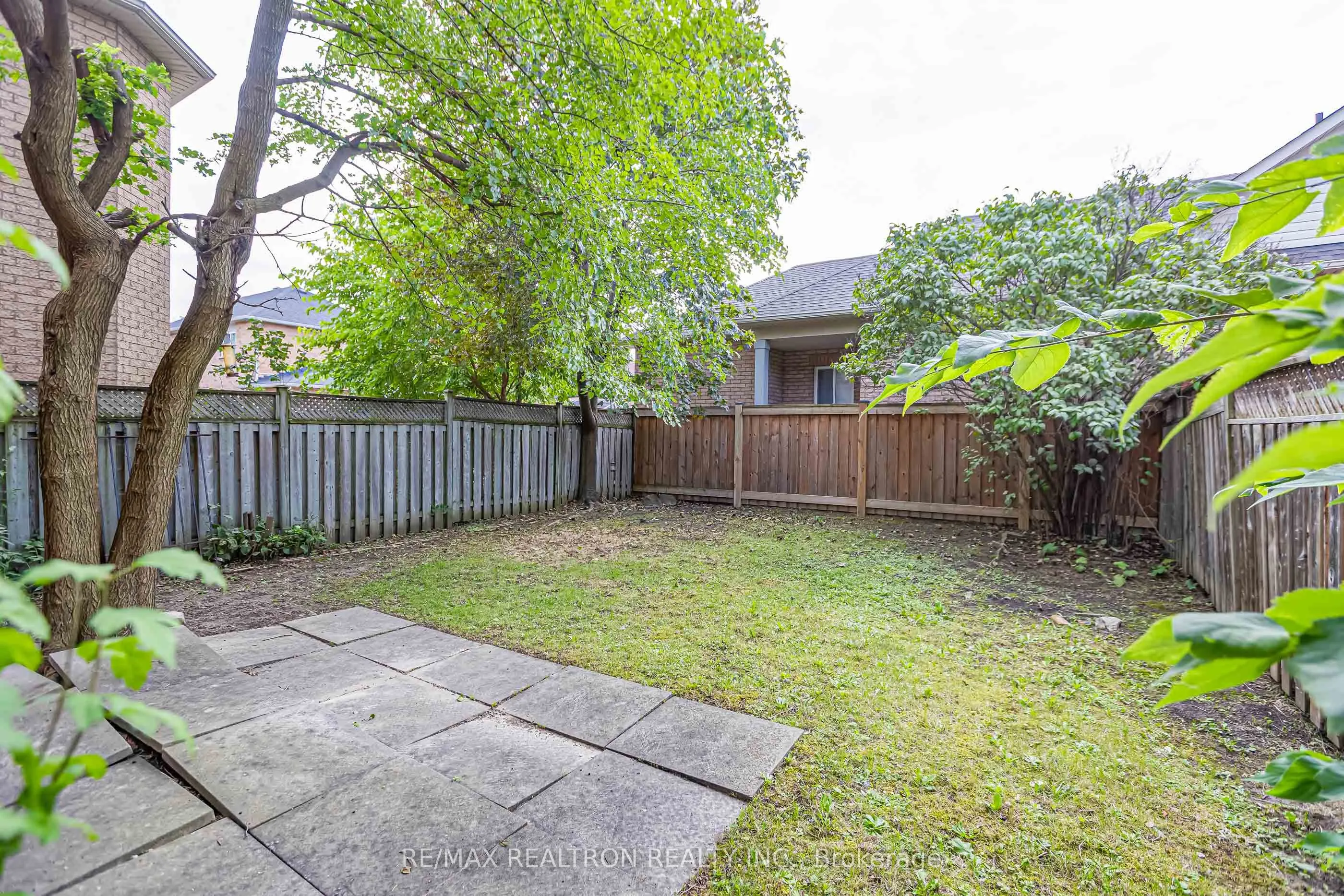 195 Kale Crescent