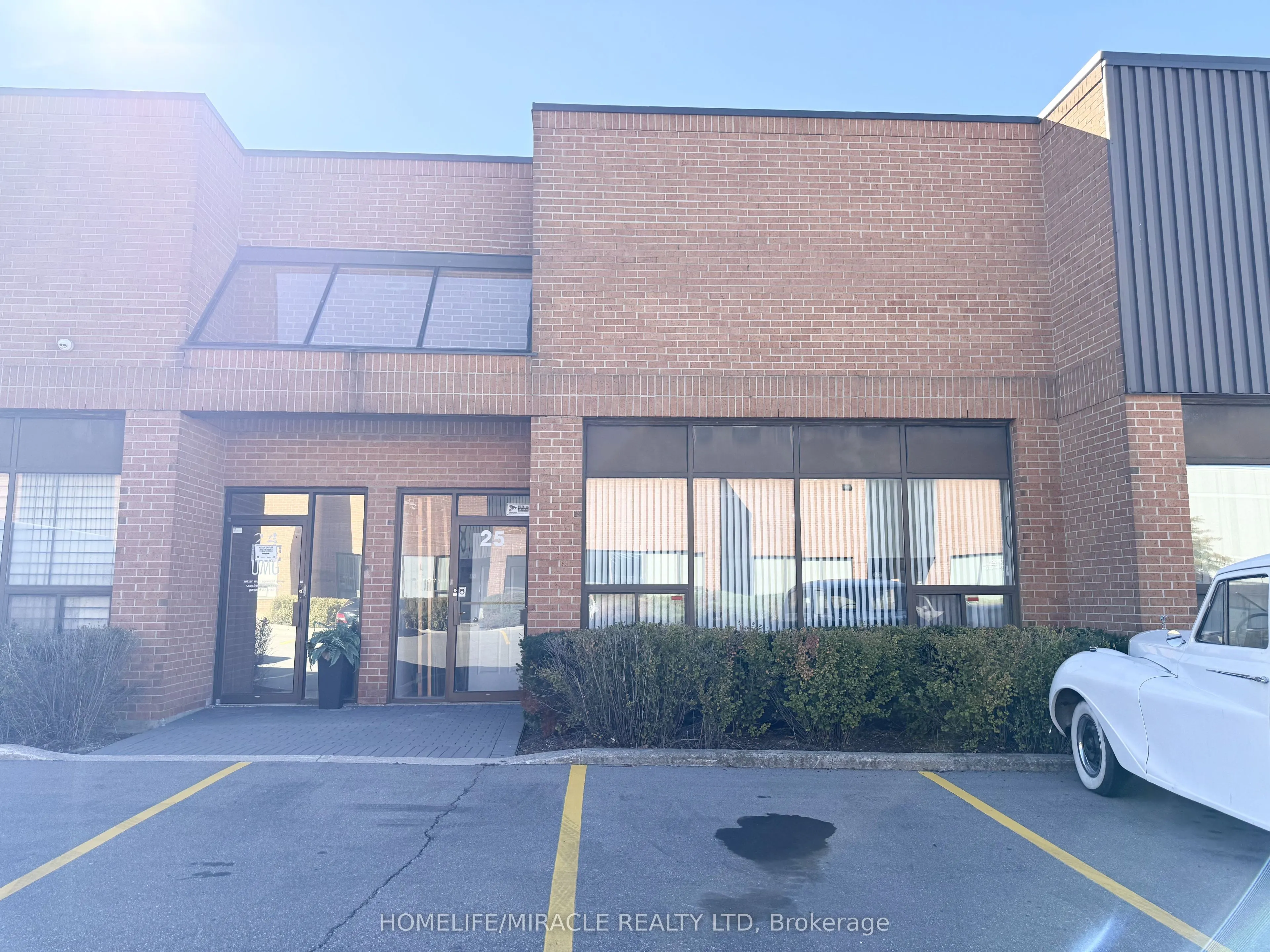 40 Pippin Road #25