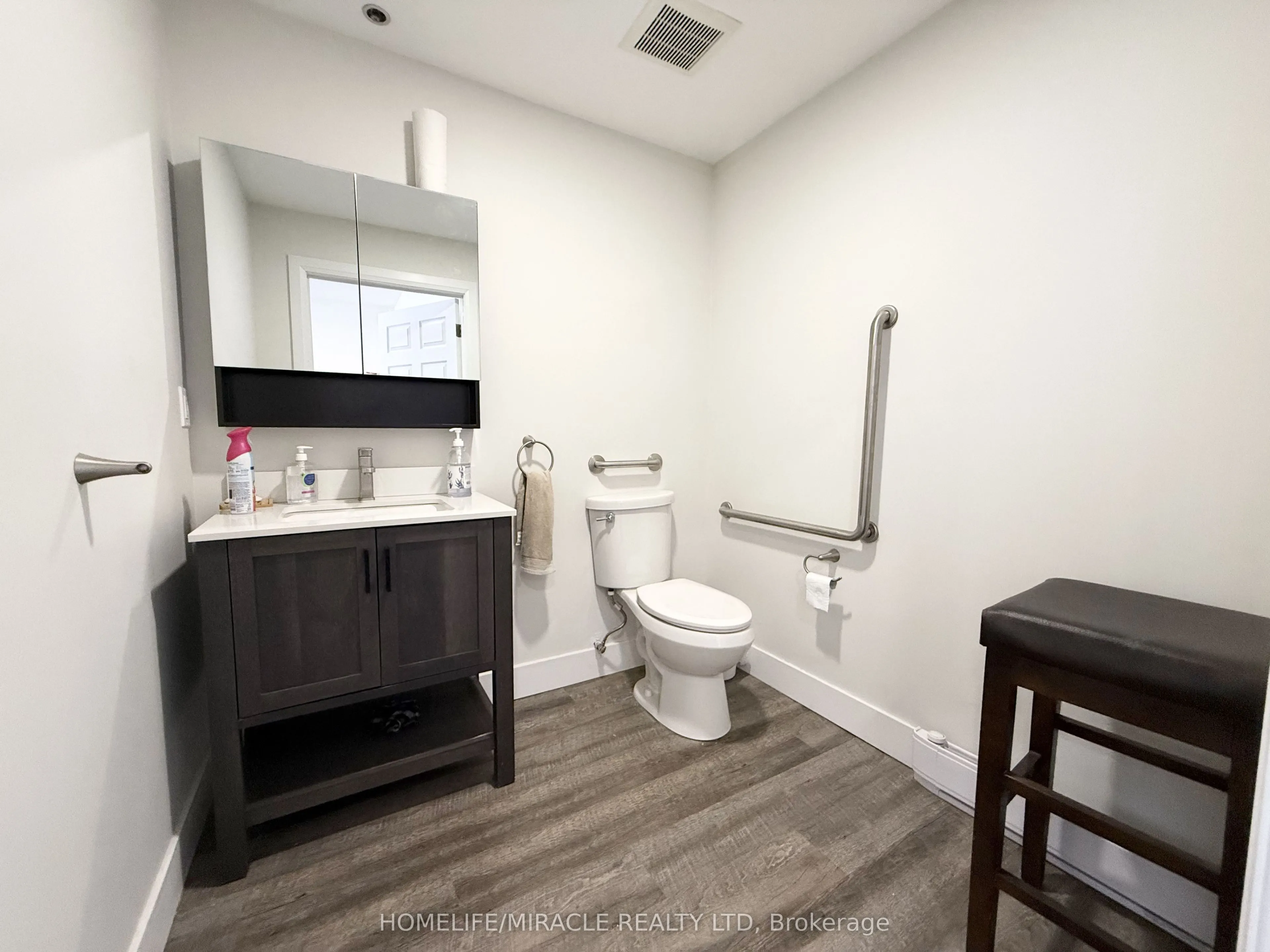 40 Pippin Road #25