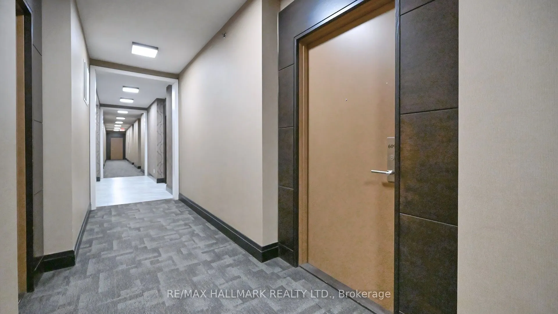520 Steeles Avenue W #609