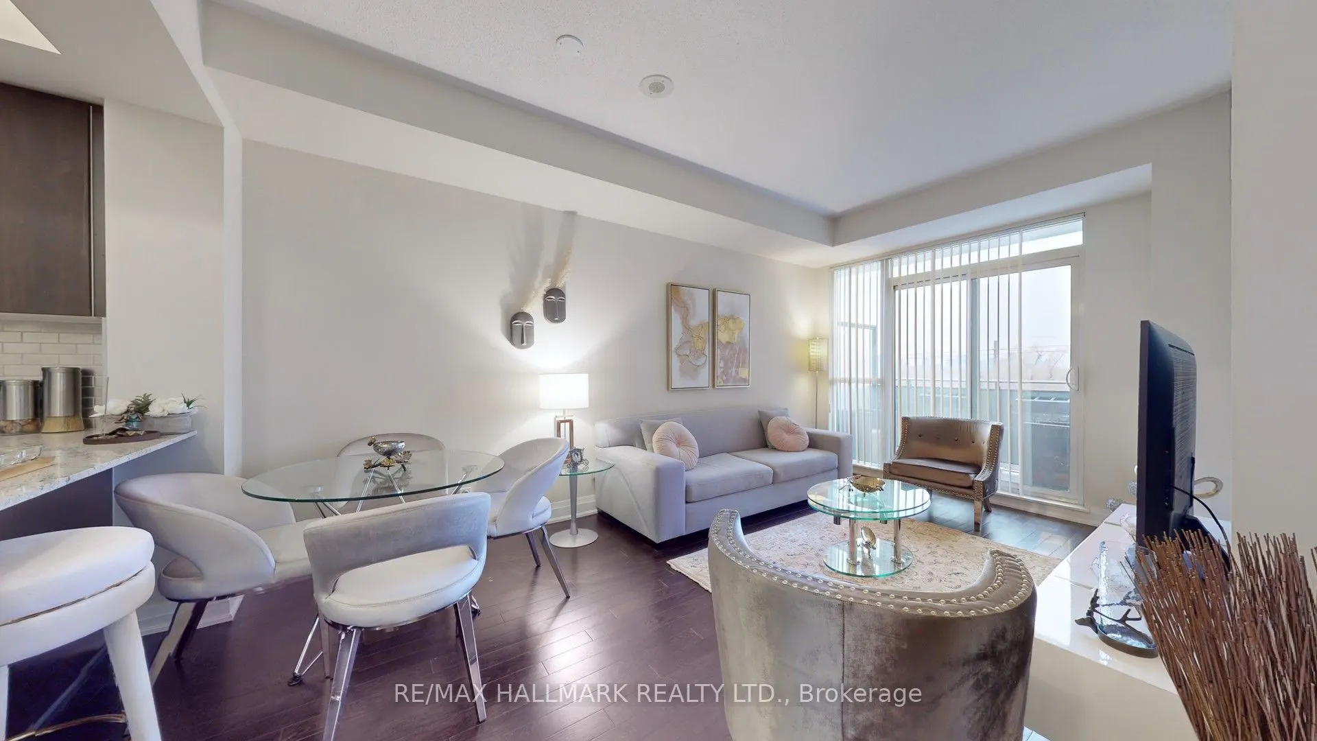 520 Steeles Avenue W #609