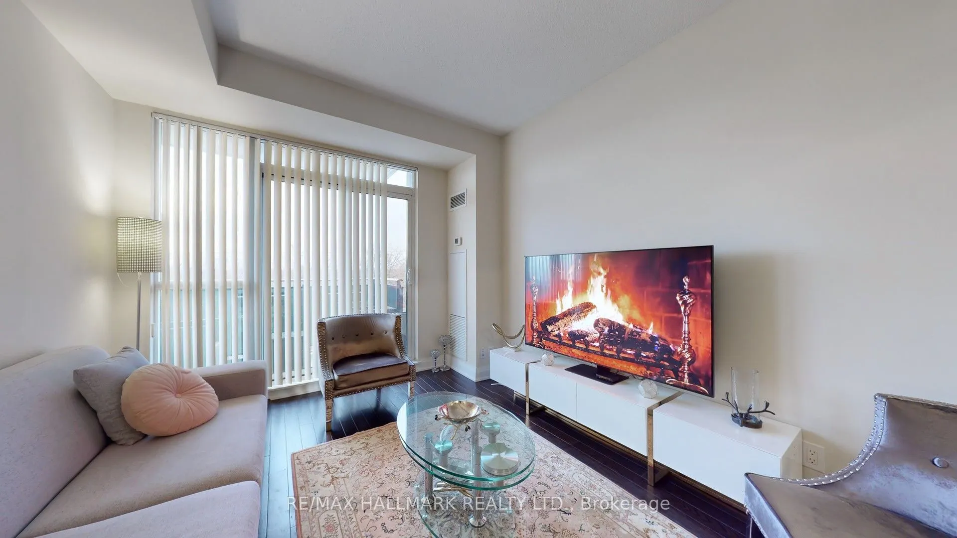 520 Steeles Avenue W #609