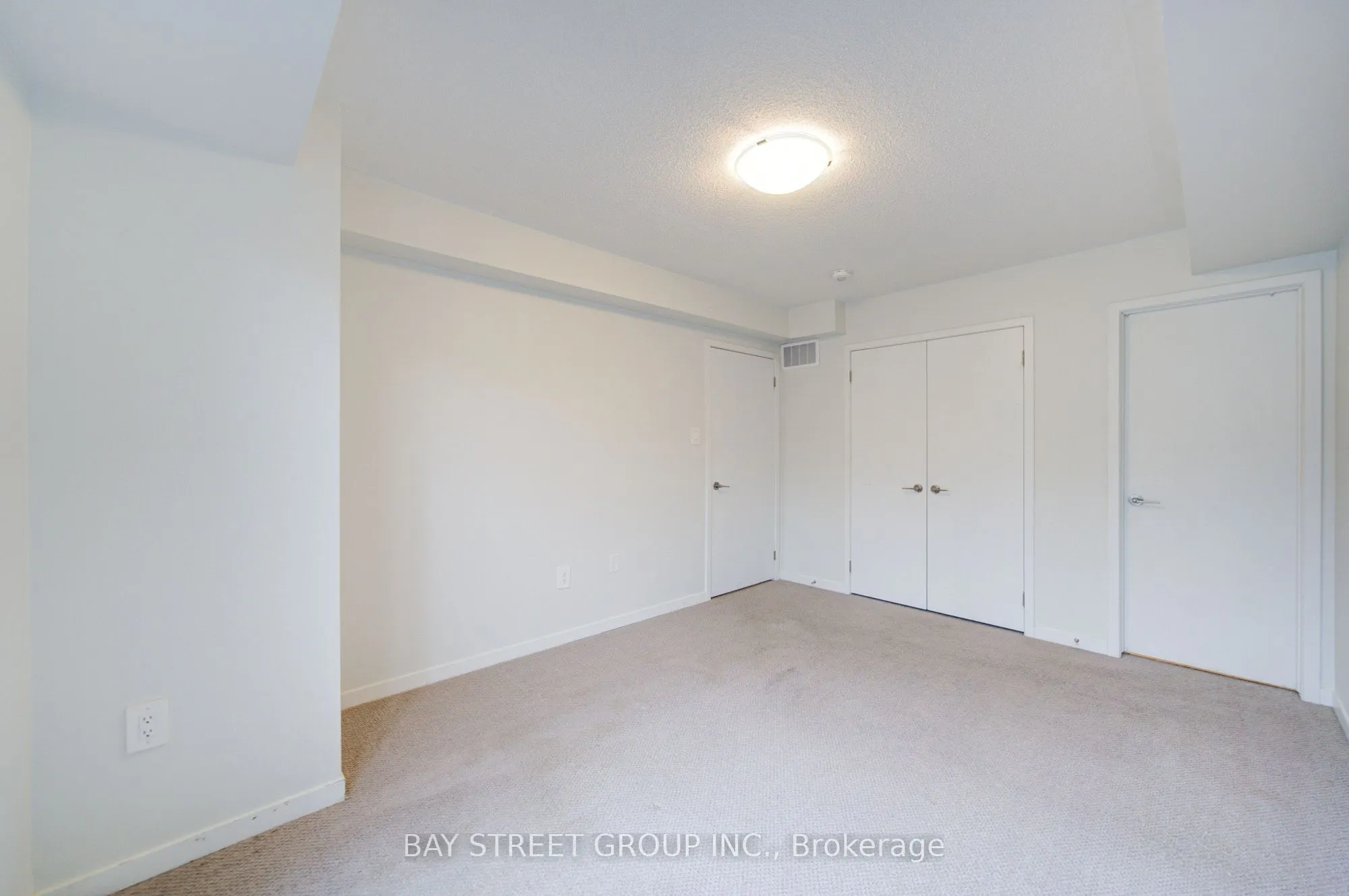 11 Honeycrisp Crescent #TH3