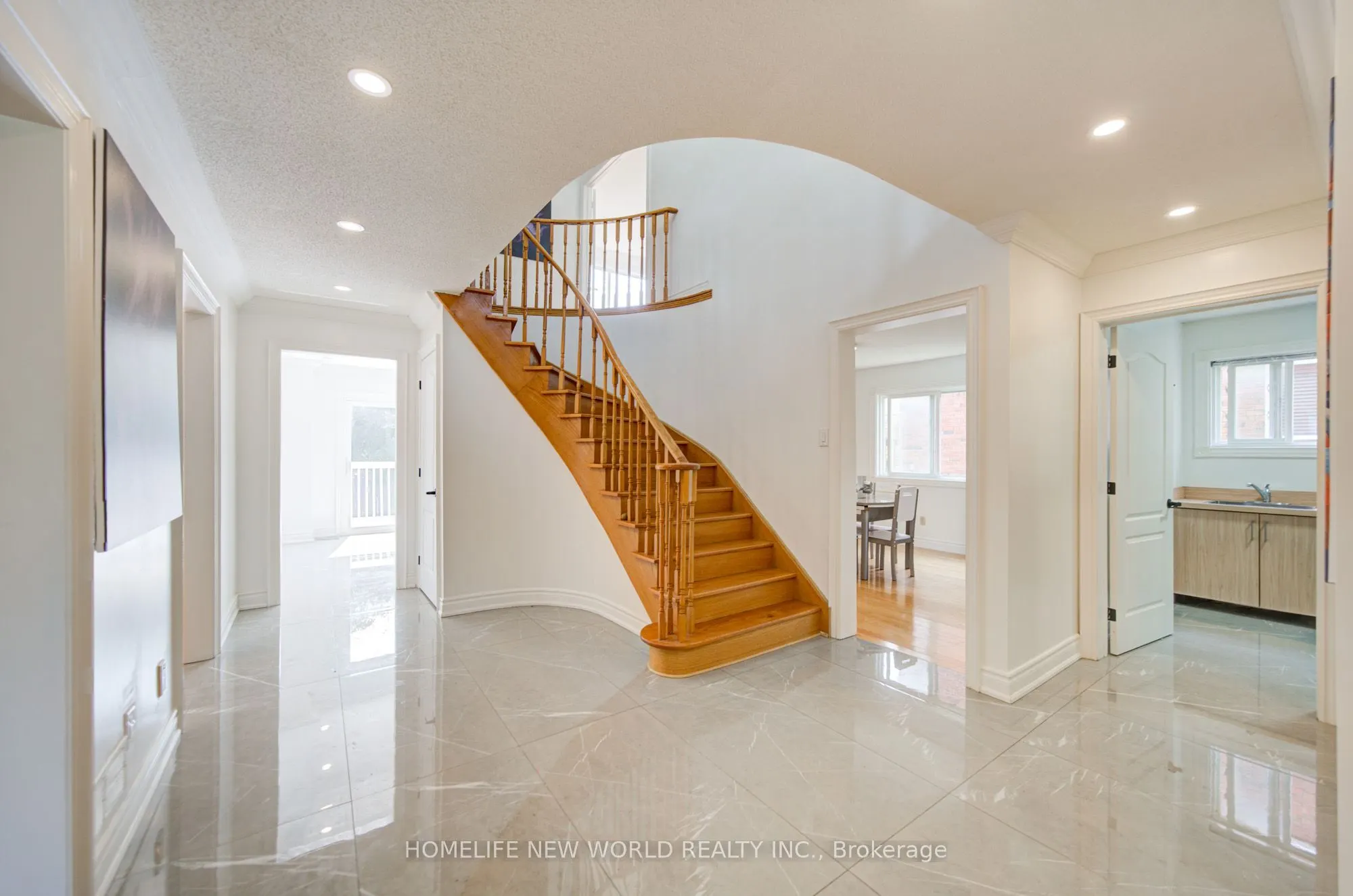 12 Bellside Drive