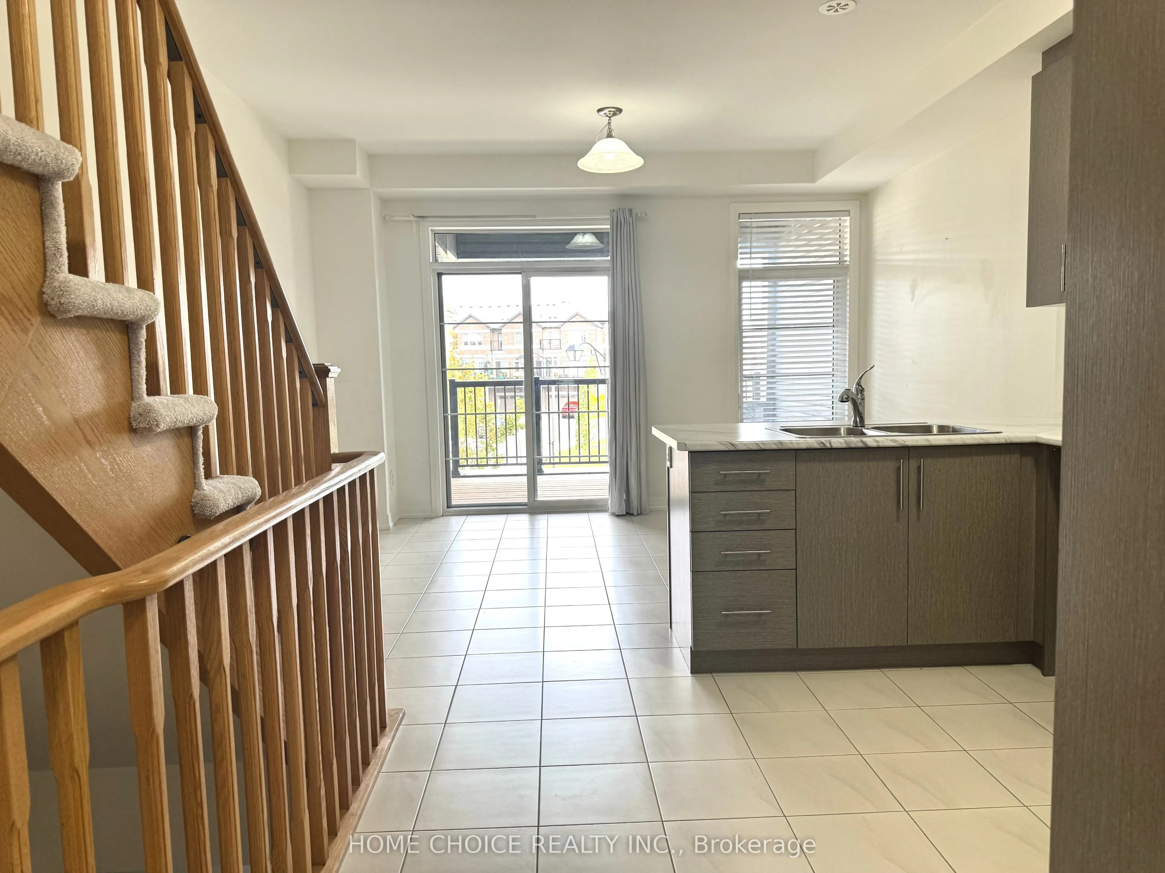 47 Saigen Lane