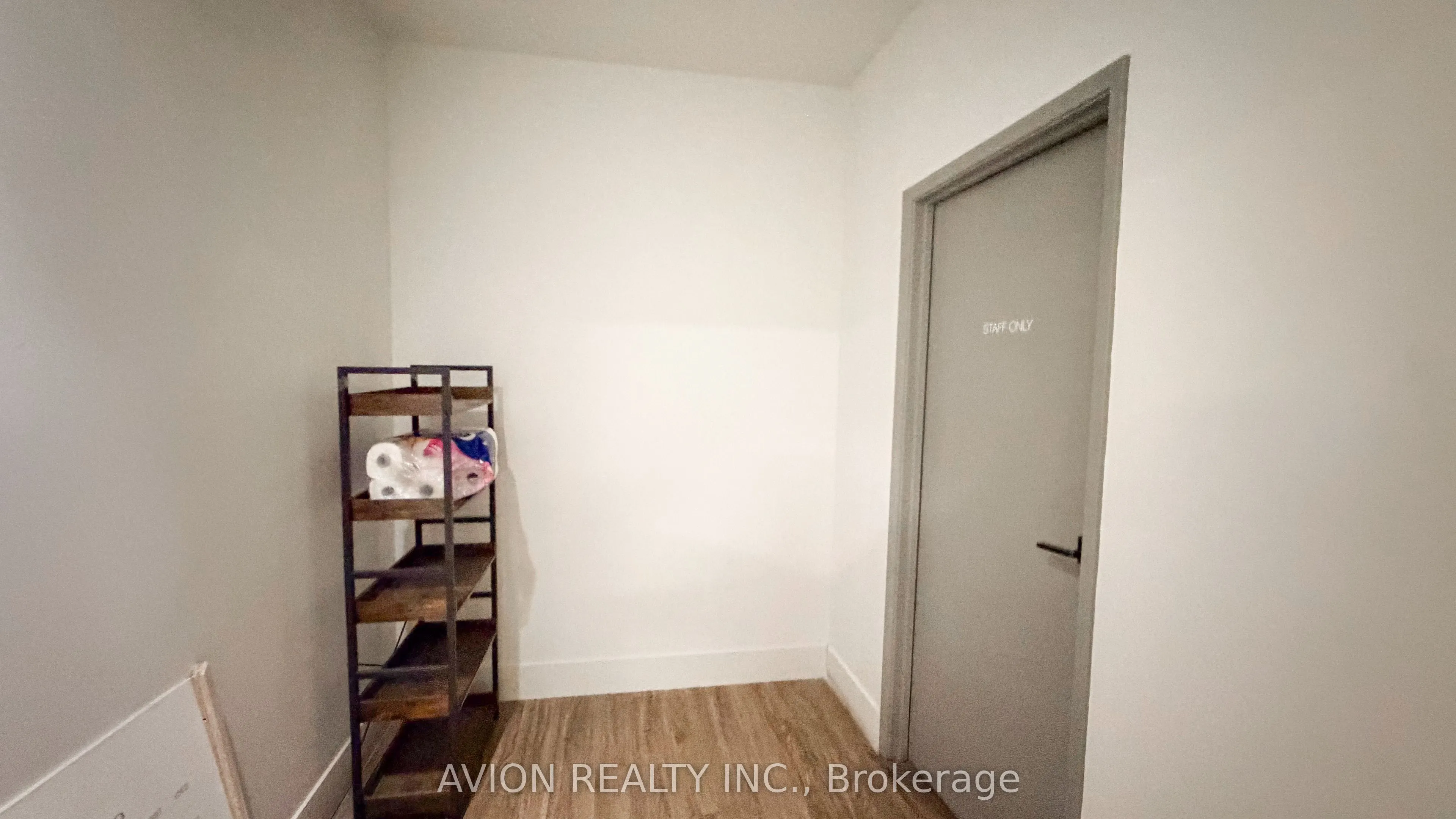 140 AMBER Street #10