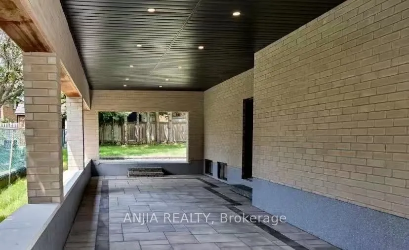 21 Sherwood Forest Drive