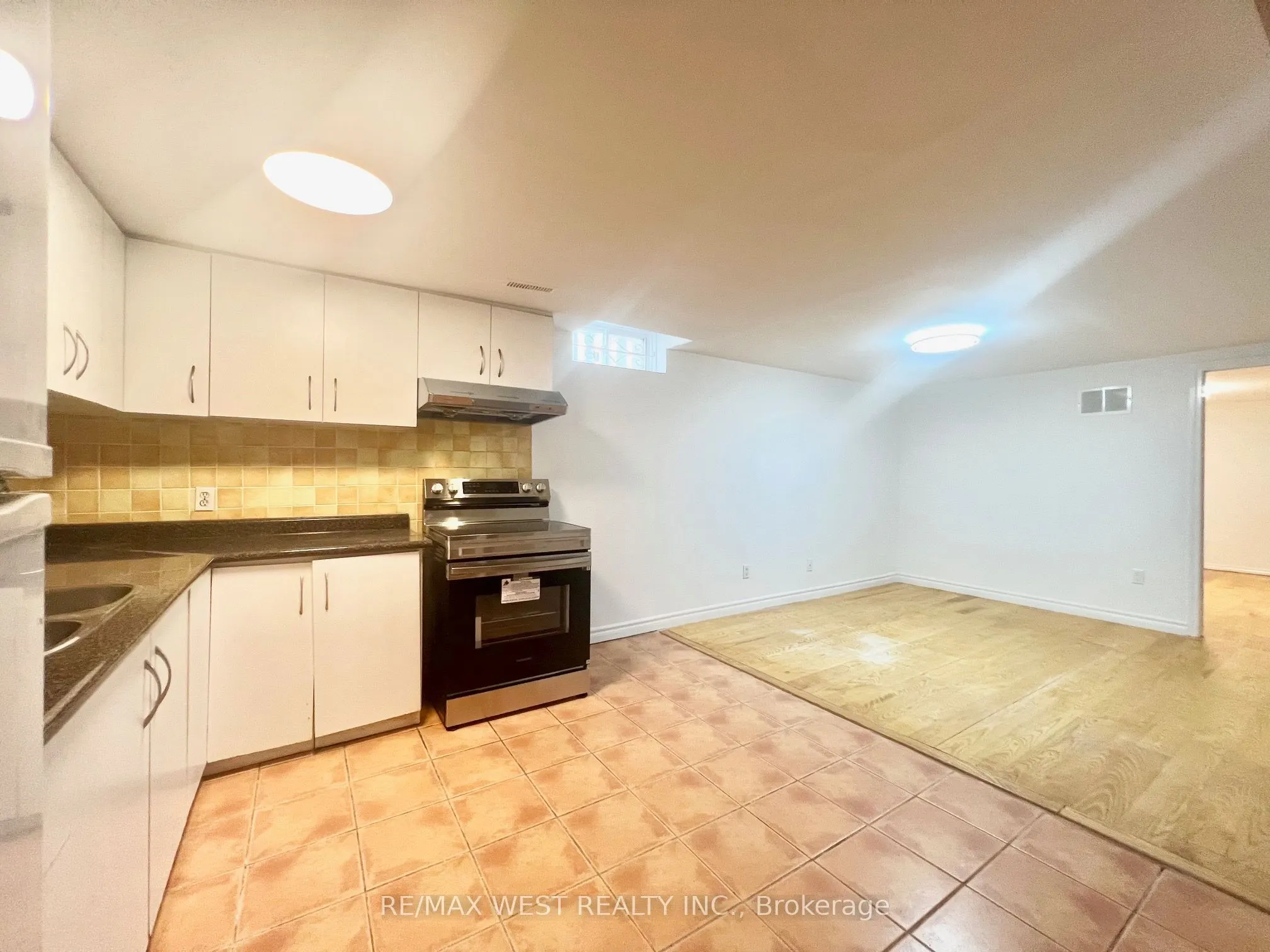 147 Woodhall Road #Bsmt