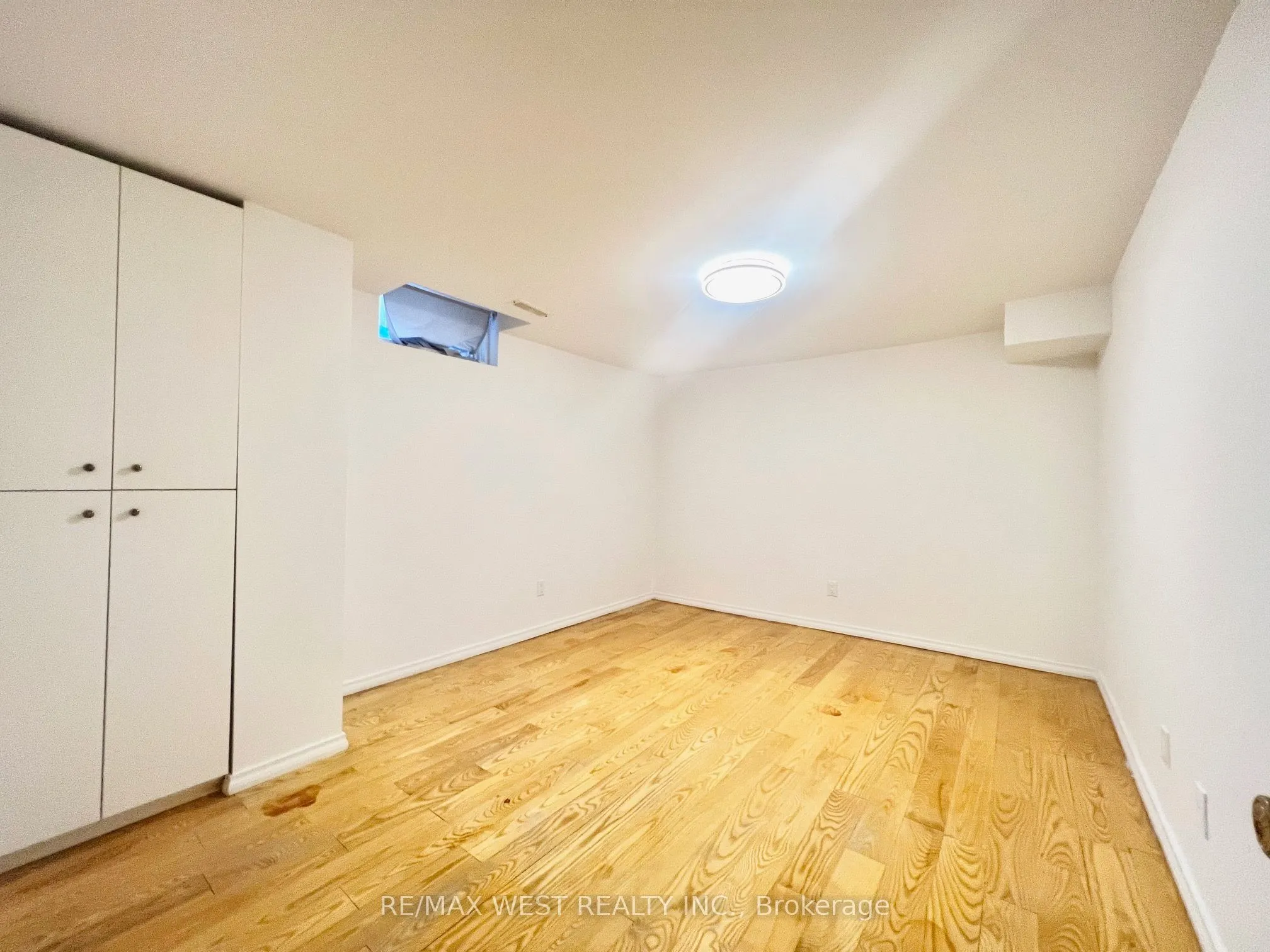 147 Woodhall Road #Bsmt