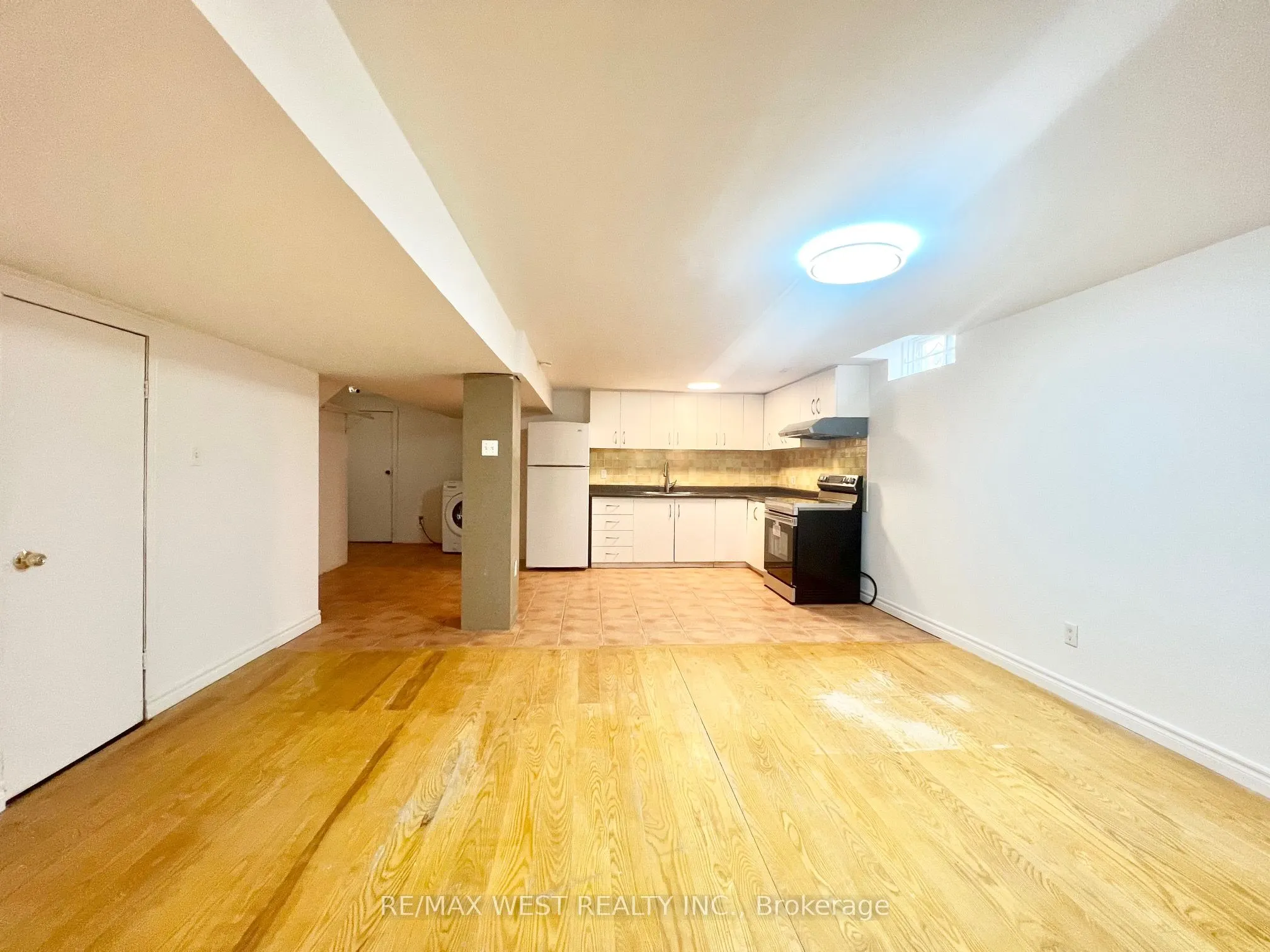 147 Woodhall Road #Bsmt