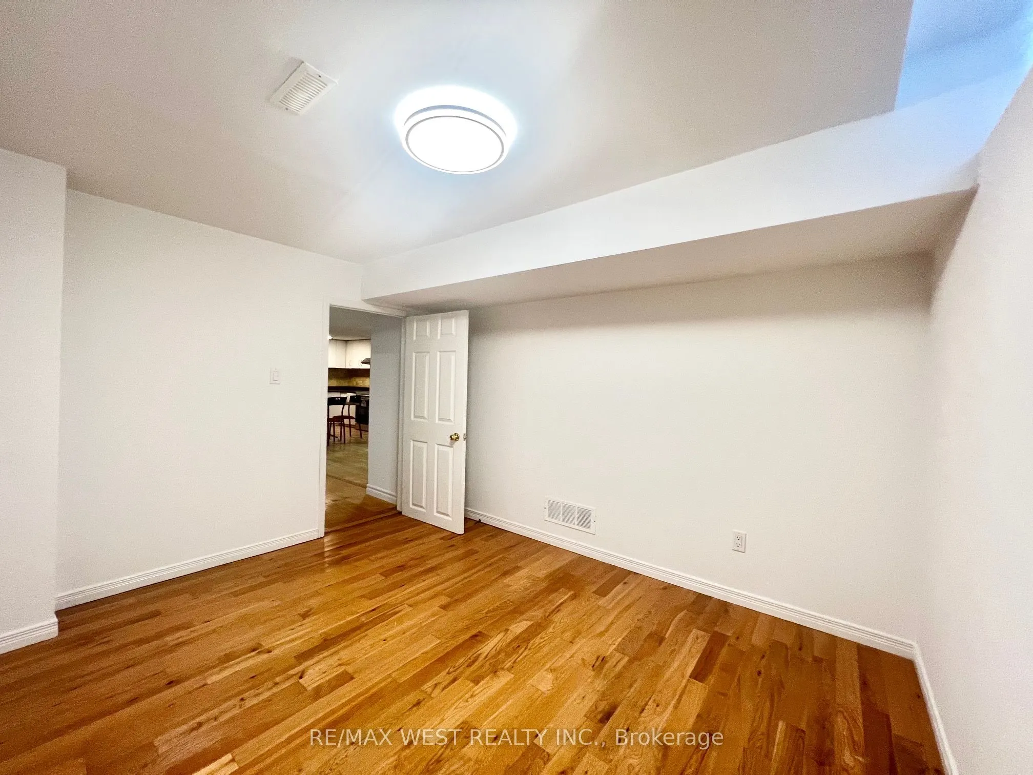 147 Woodhall Road #Bsmt