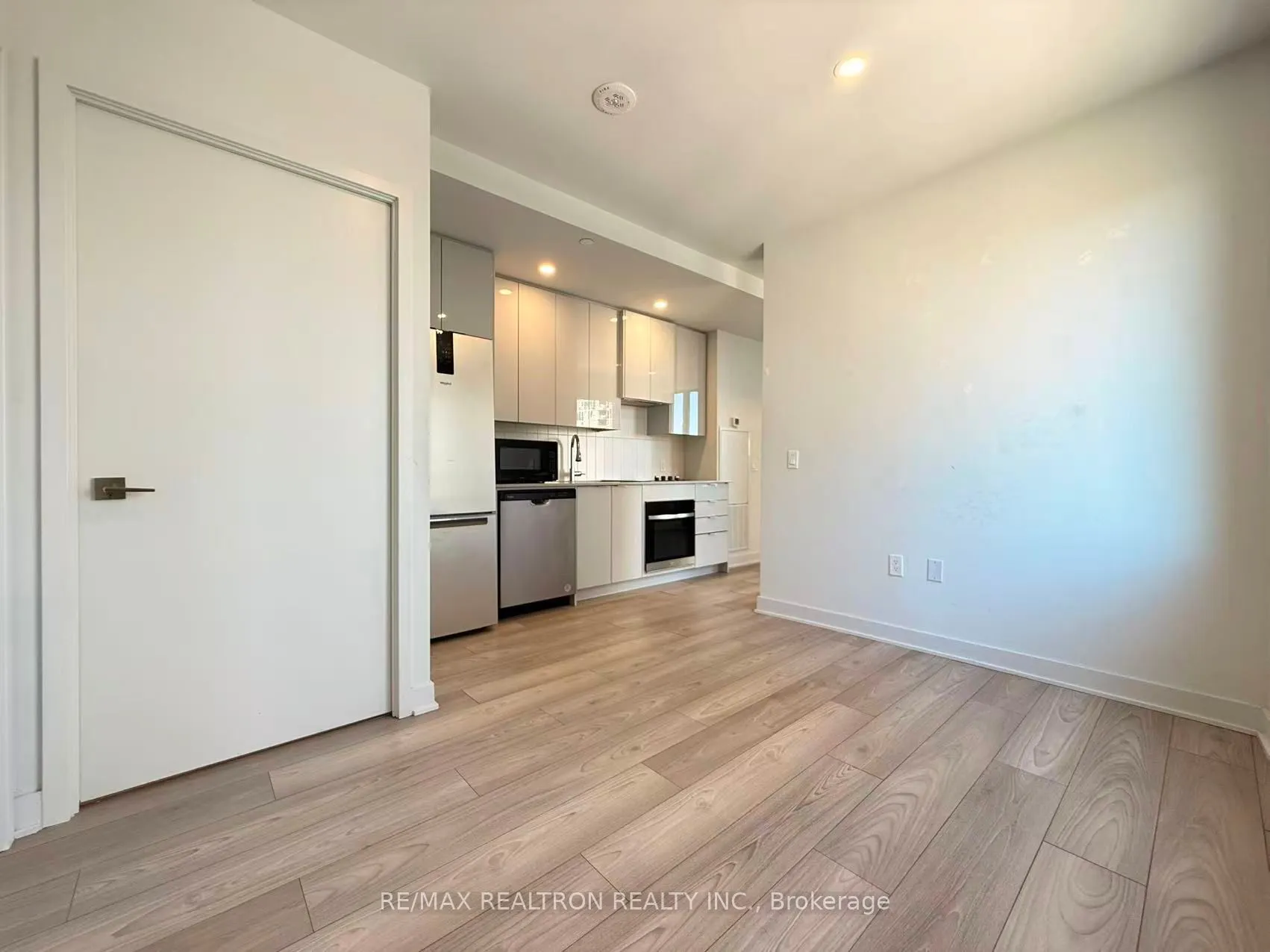 2920 Highway 7 Road #1007