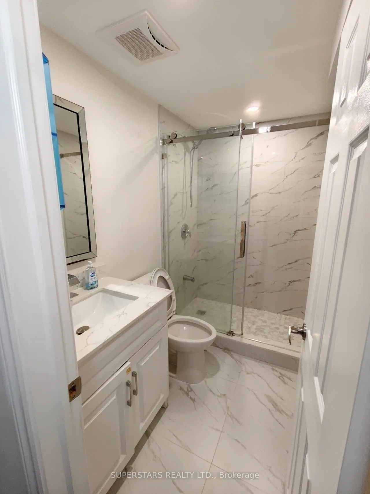 93 Jinnah Avenue #Basement