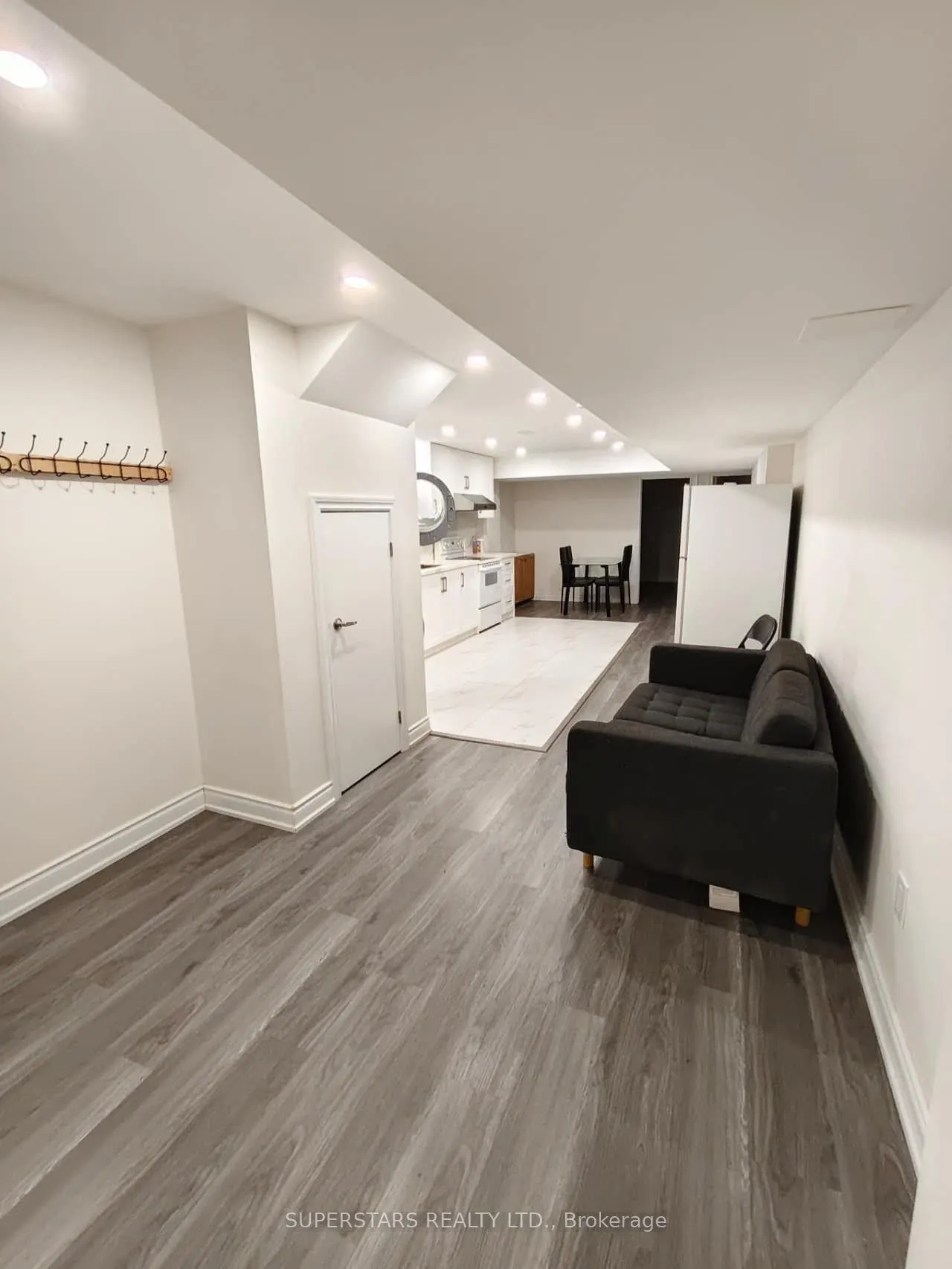 93 Jinnah Avenue #Basement