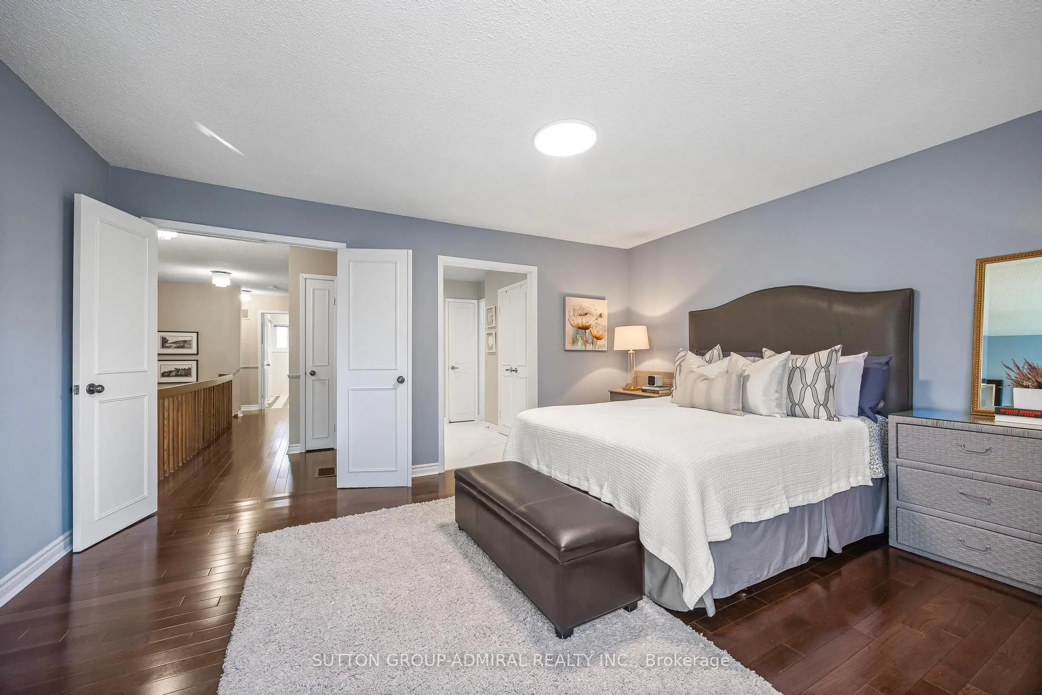 49 Hetherington Crescent