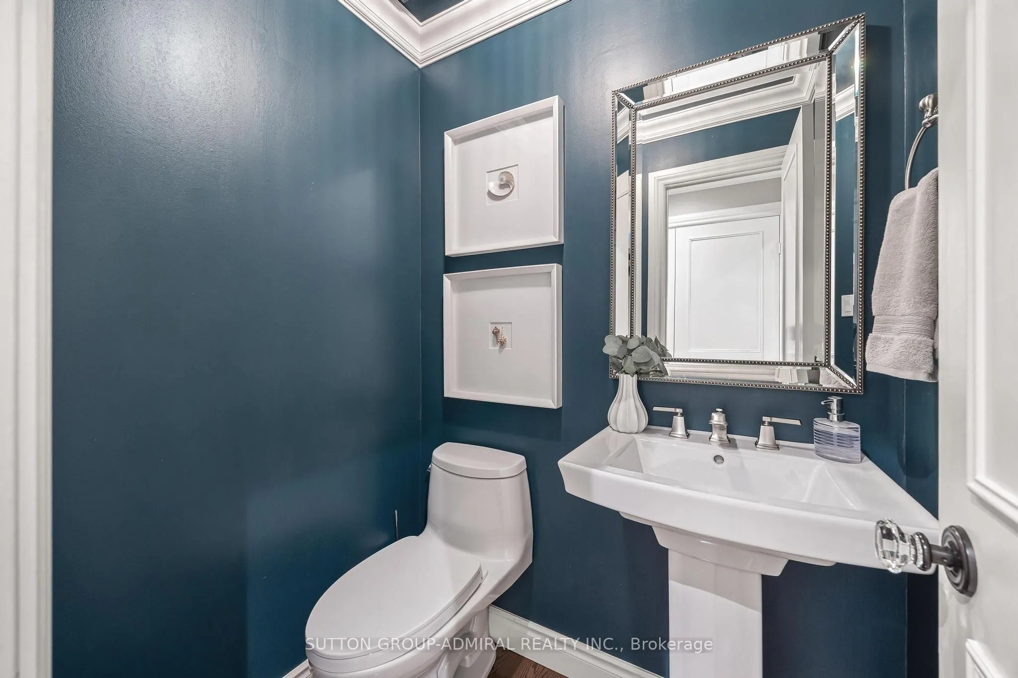 49 Hetherington Crescent