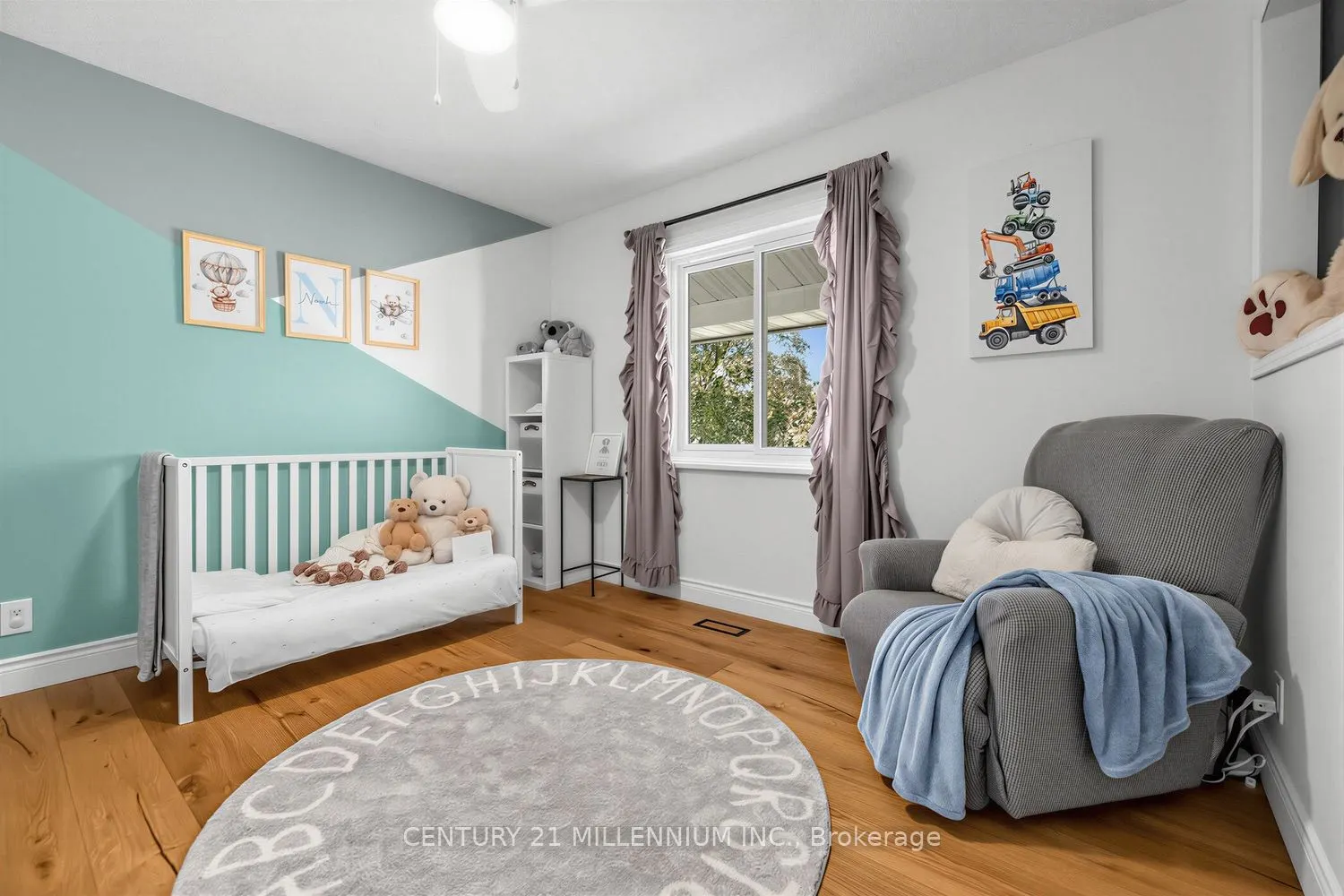 35 Cloverhill Crescent