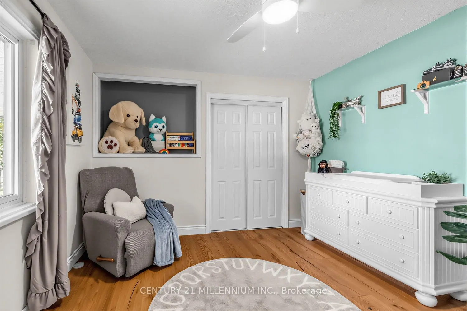 35 Cloverhill Crescent