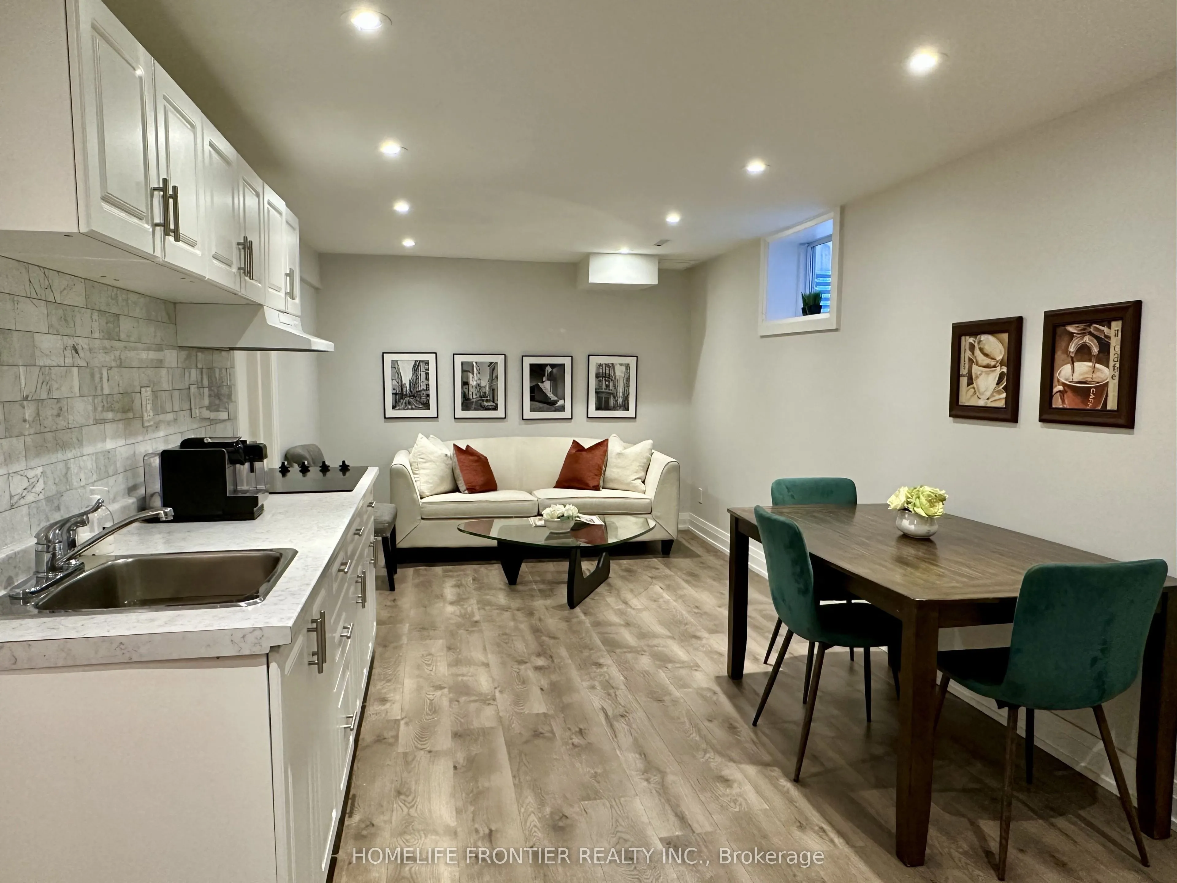 29 Constellation Crescent #Lower