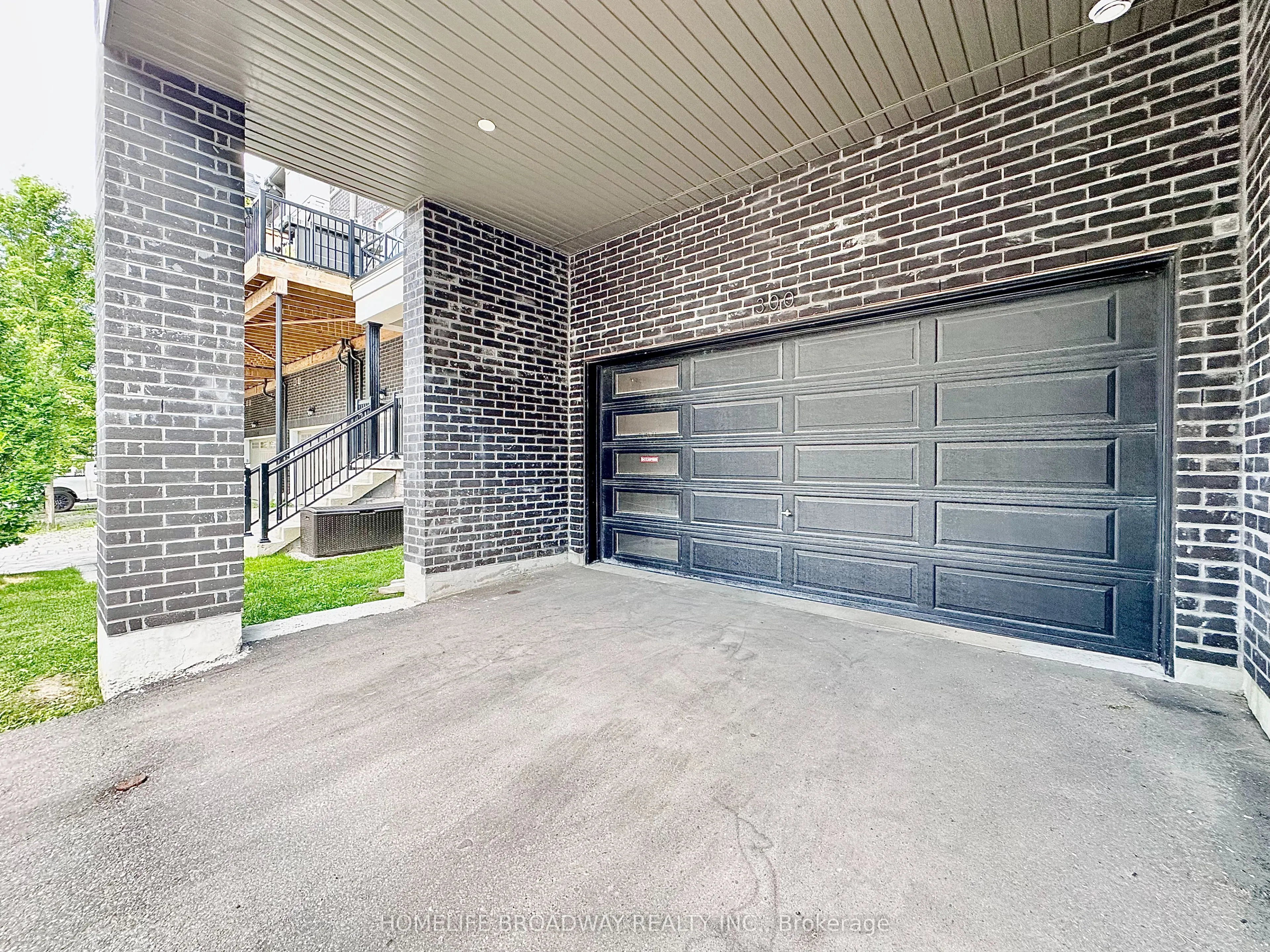 300 King Road