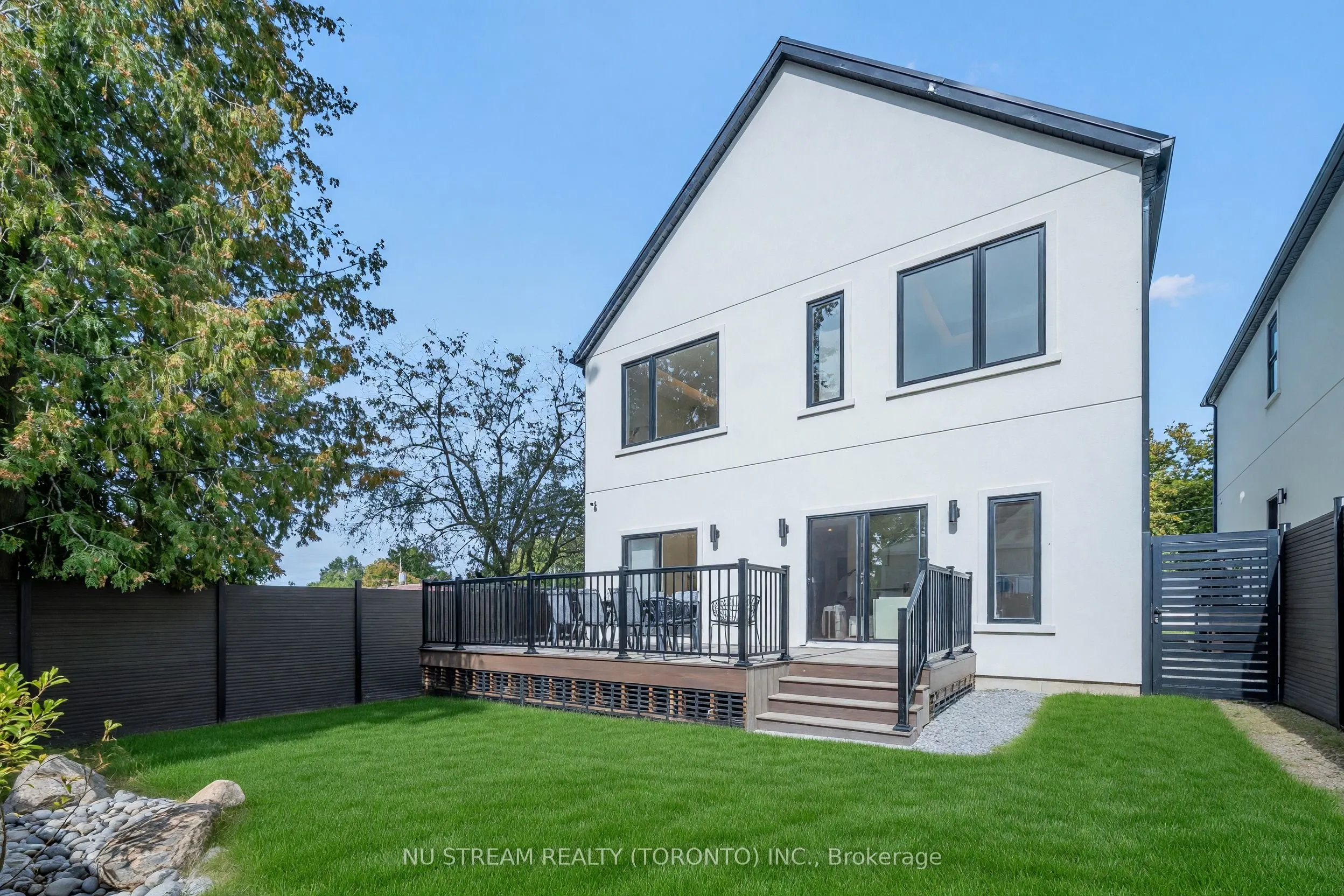 323 Winnifred Drive