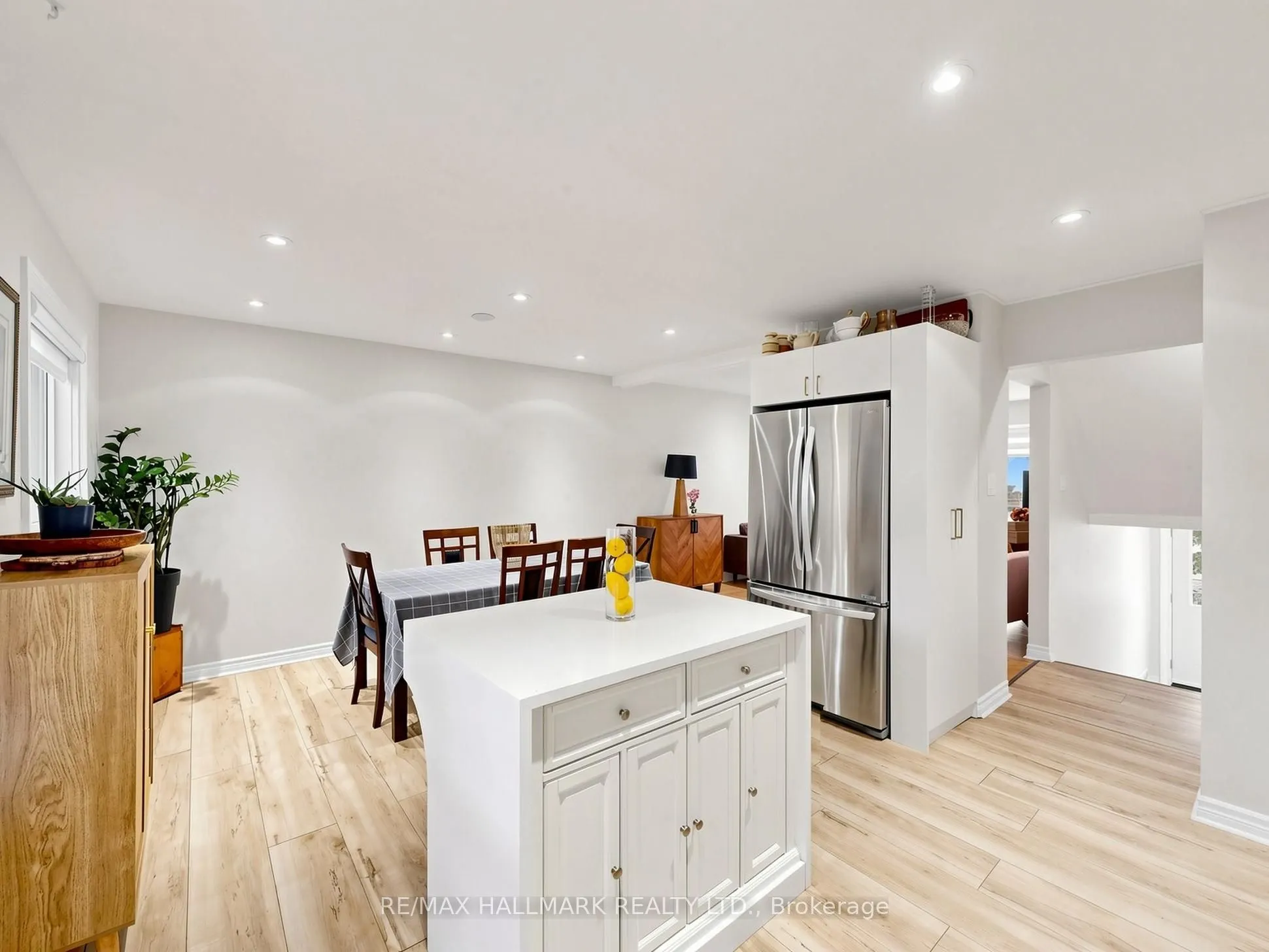 282 Royal Orchard Boulevard #13