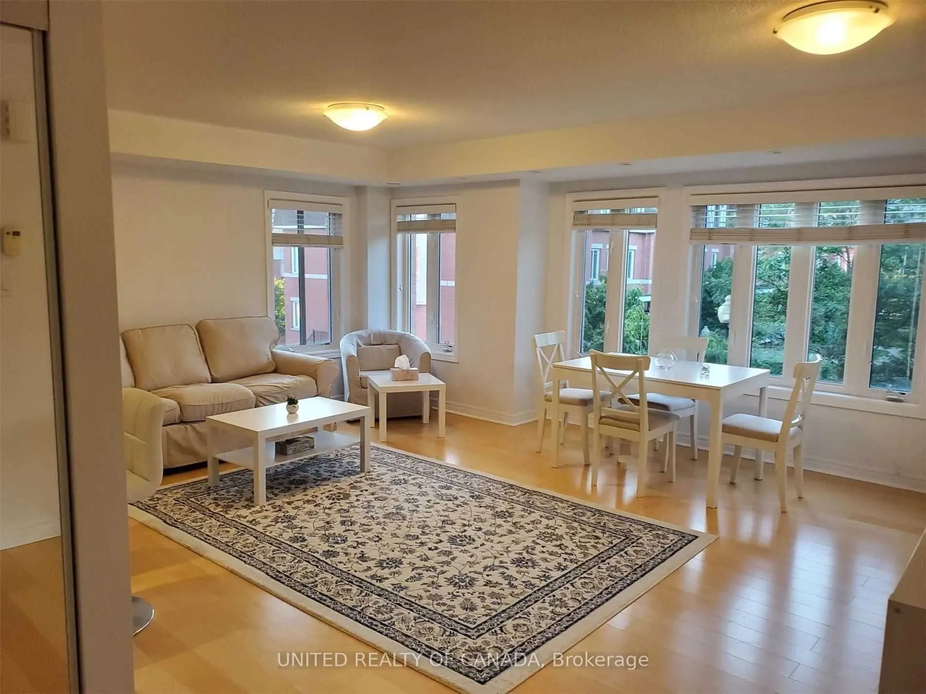 312 John Street #330