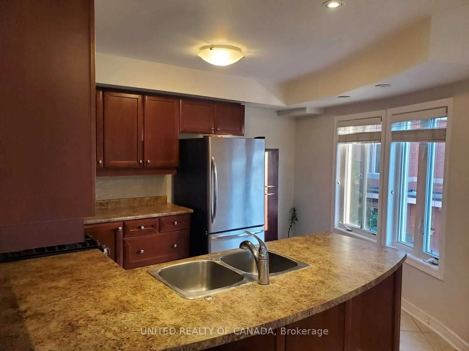 312 John Street #330