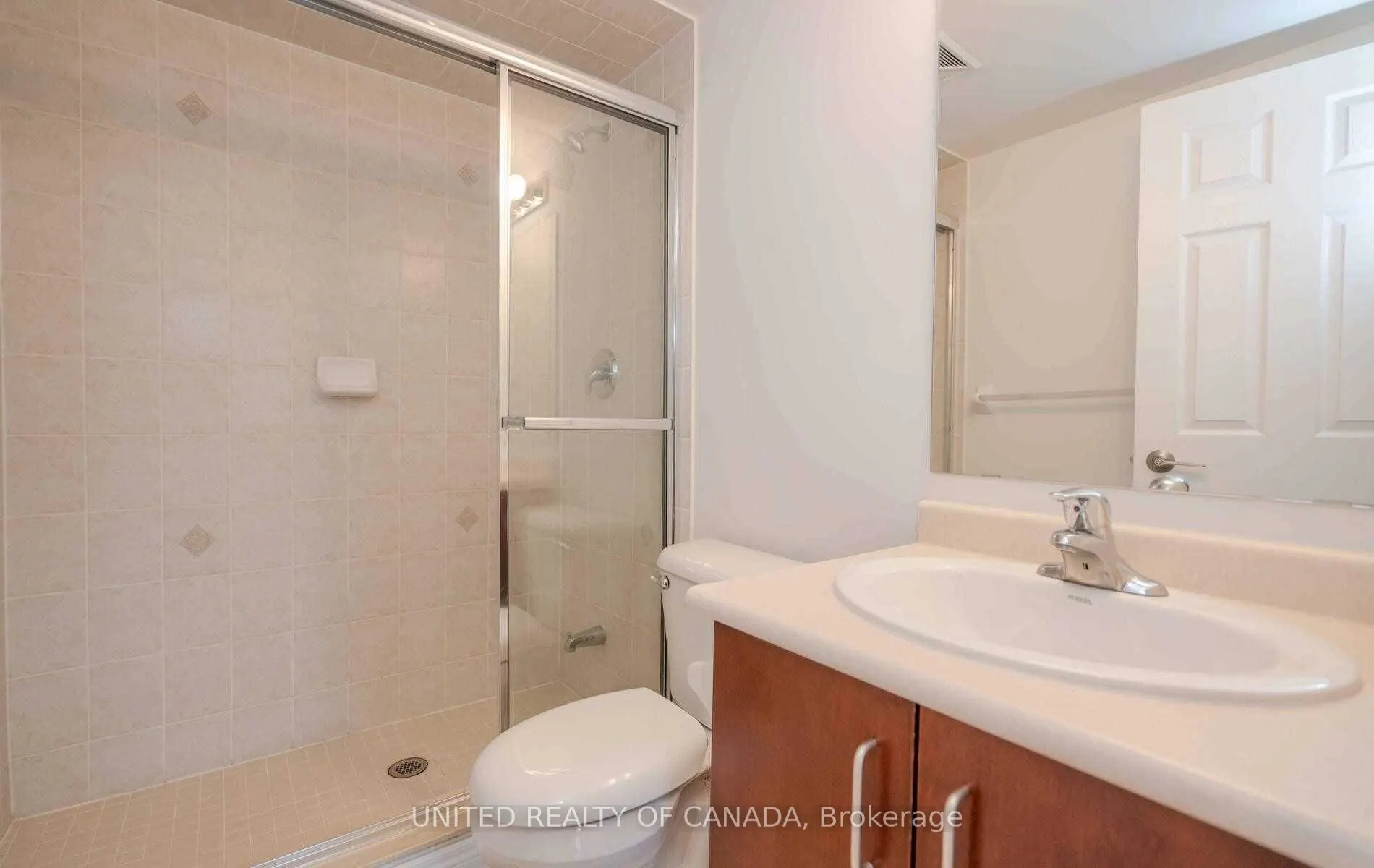 312 John Street #330