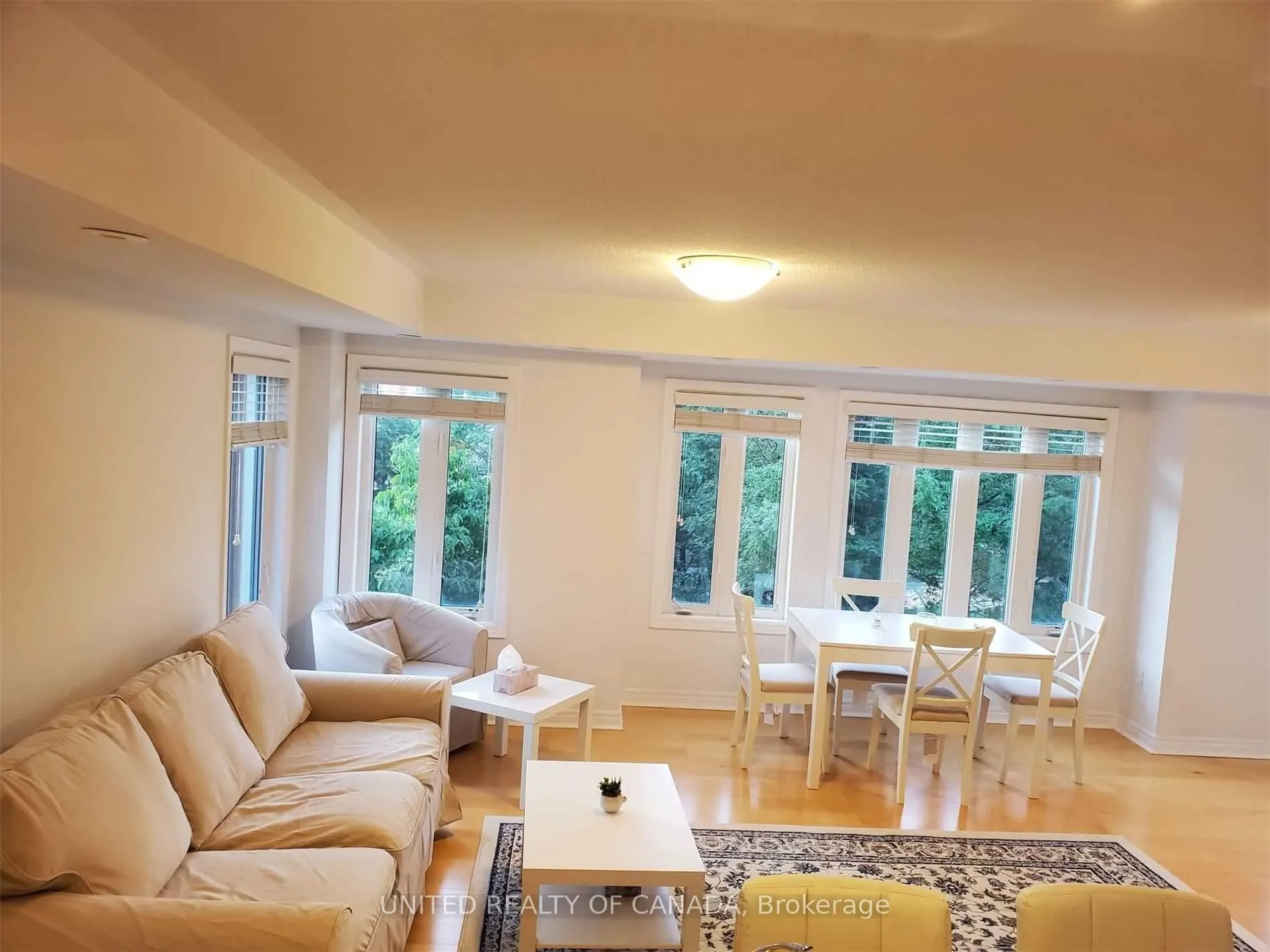 312 John Street #330