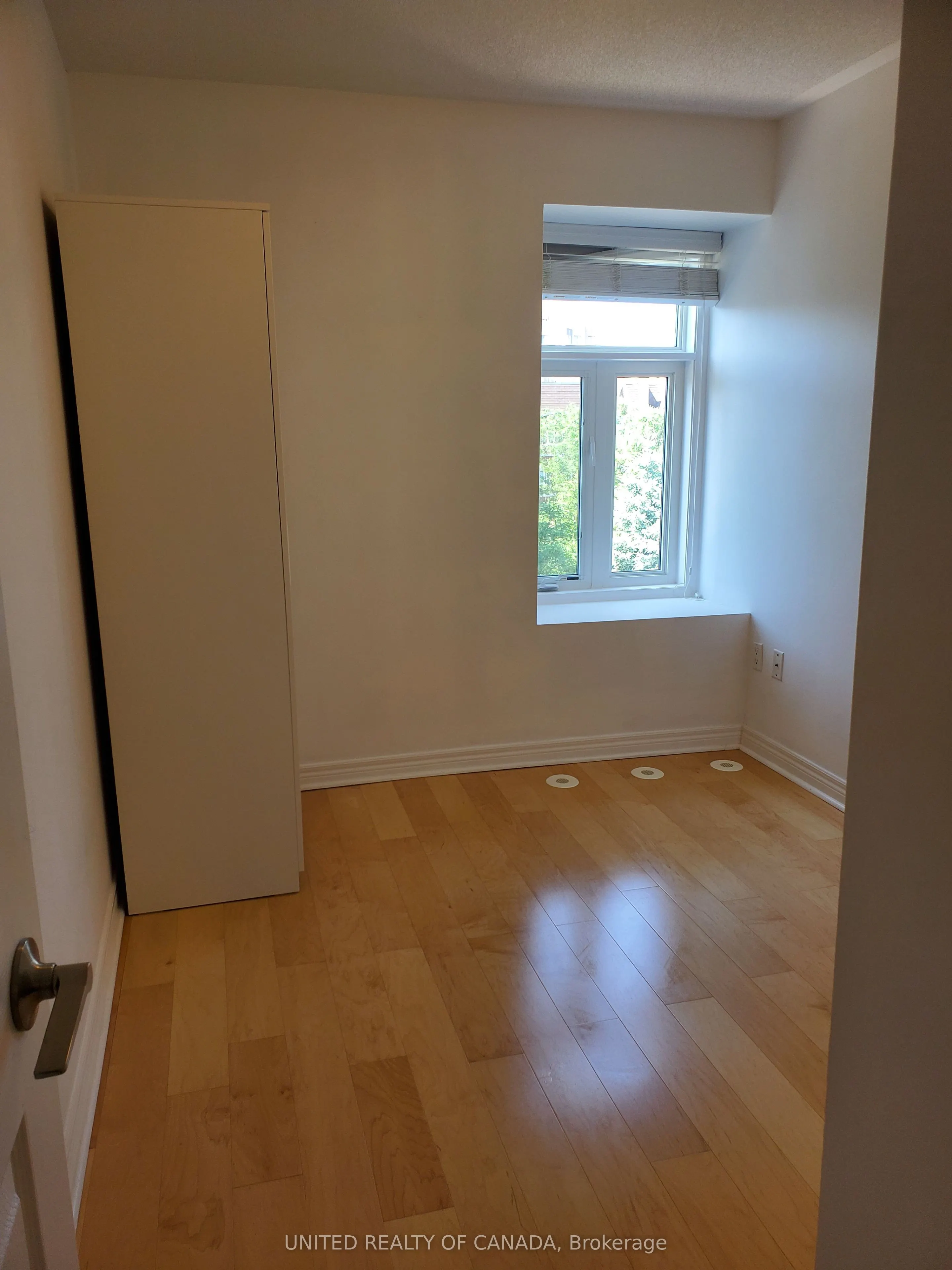 312 John Street #330