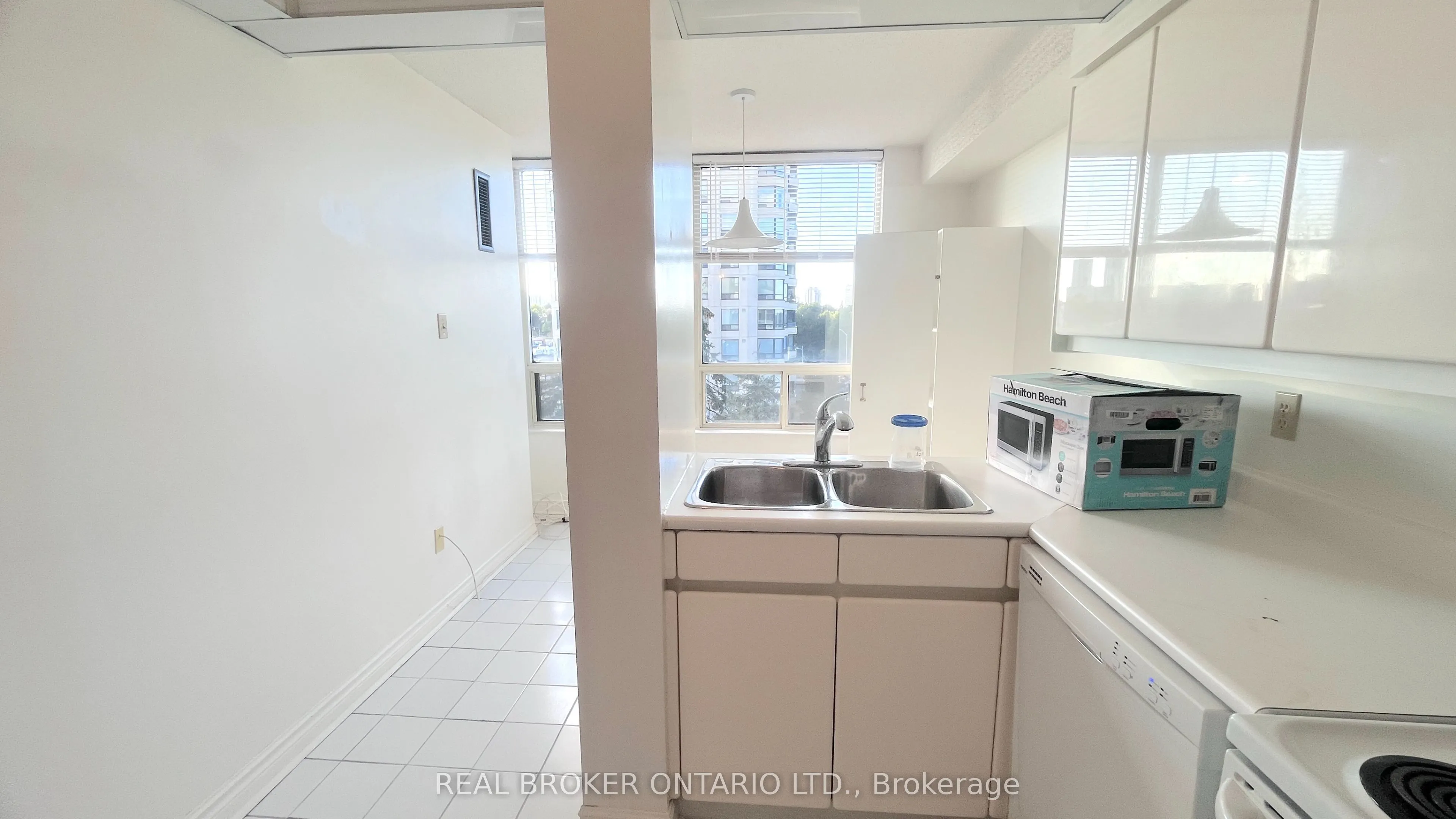 333 Clark Avenue W #509