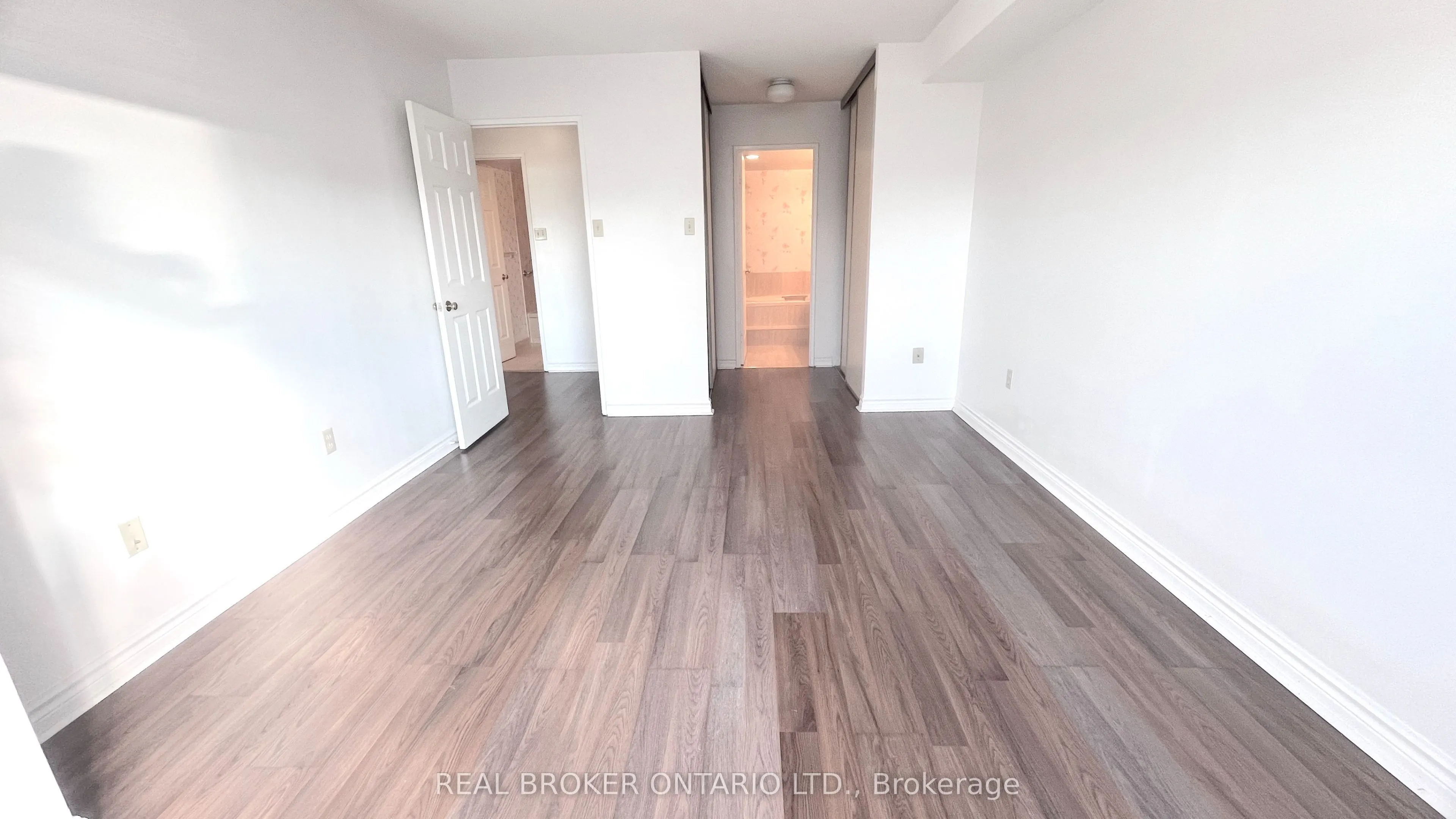 333 Clark Avenue W #509